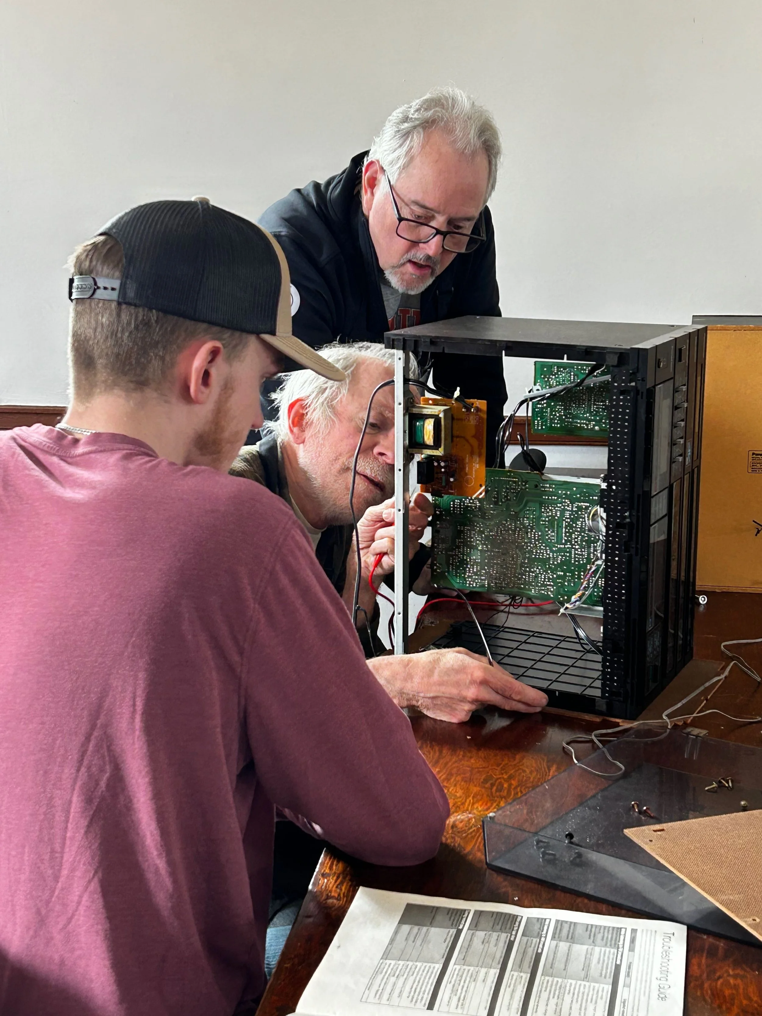 2026-02-28 Schley Repair Cafe - 9 of 37.jpeg