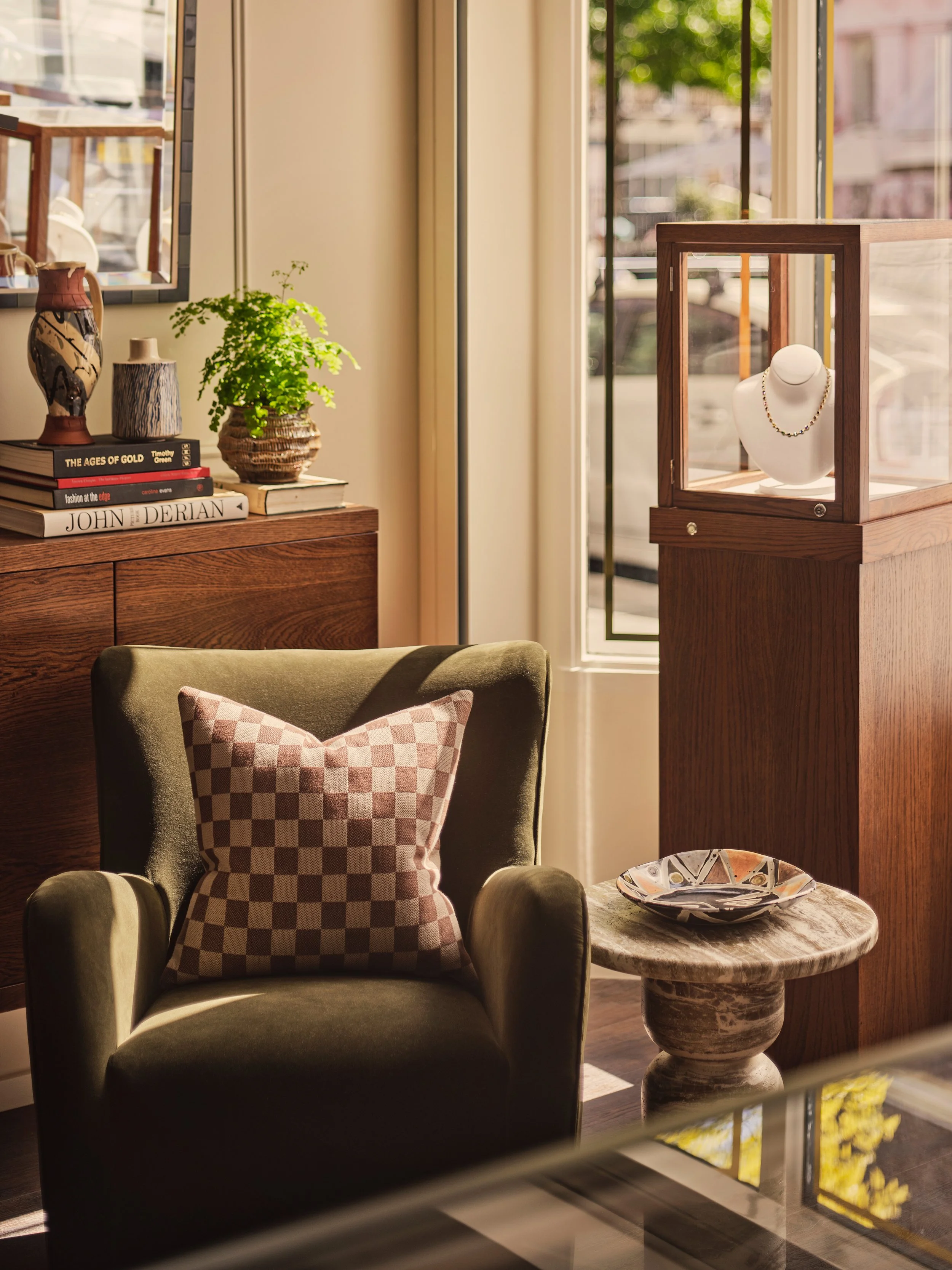 Rich burgundy joinery, collected objects, and warm tonal styling in intimate interior space
Interior design London
Interior Design UK
Top 100
Top 101
Residential interior designers
Best interior designers in London
Primeresi 
House and Garden 
Elle D