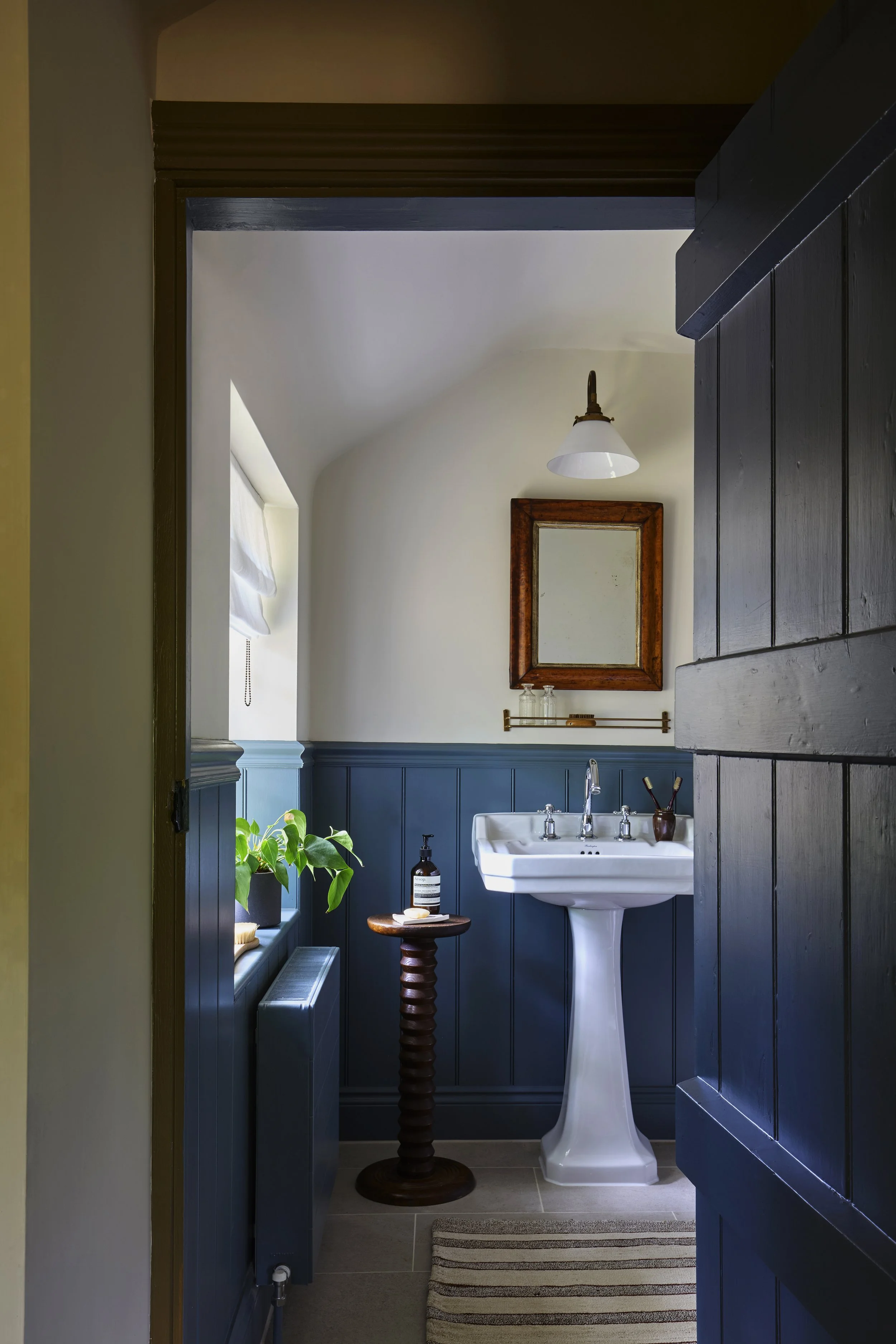 Interior design London
Interior Design UK
Top 100
Top 101
Residential interior designers
Best interior designers in London
Primeresi
House and Garden
Elle Decor
Architectural Digest
Highend interior design
Sophie Ashby
Albion Nord
Turner Pocock
