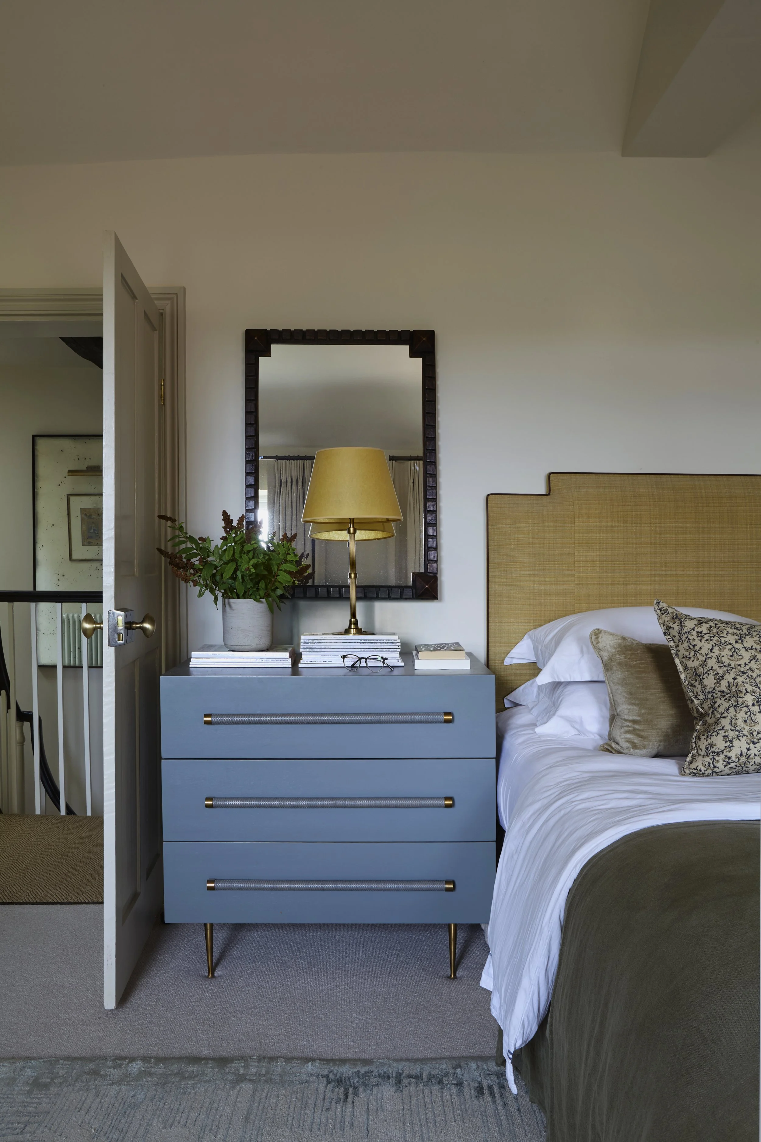 Interior design London
Interior Design UK
Top 100
Top 101
Residential interior designers
Best interior designers in London
Primeresi
House and Garden
Elle Decor
Architectural Digest
Highend interior design
Sophie Ashby
Albion Nord
Turner Pocock
