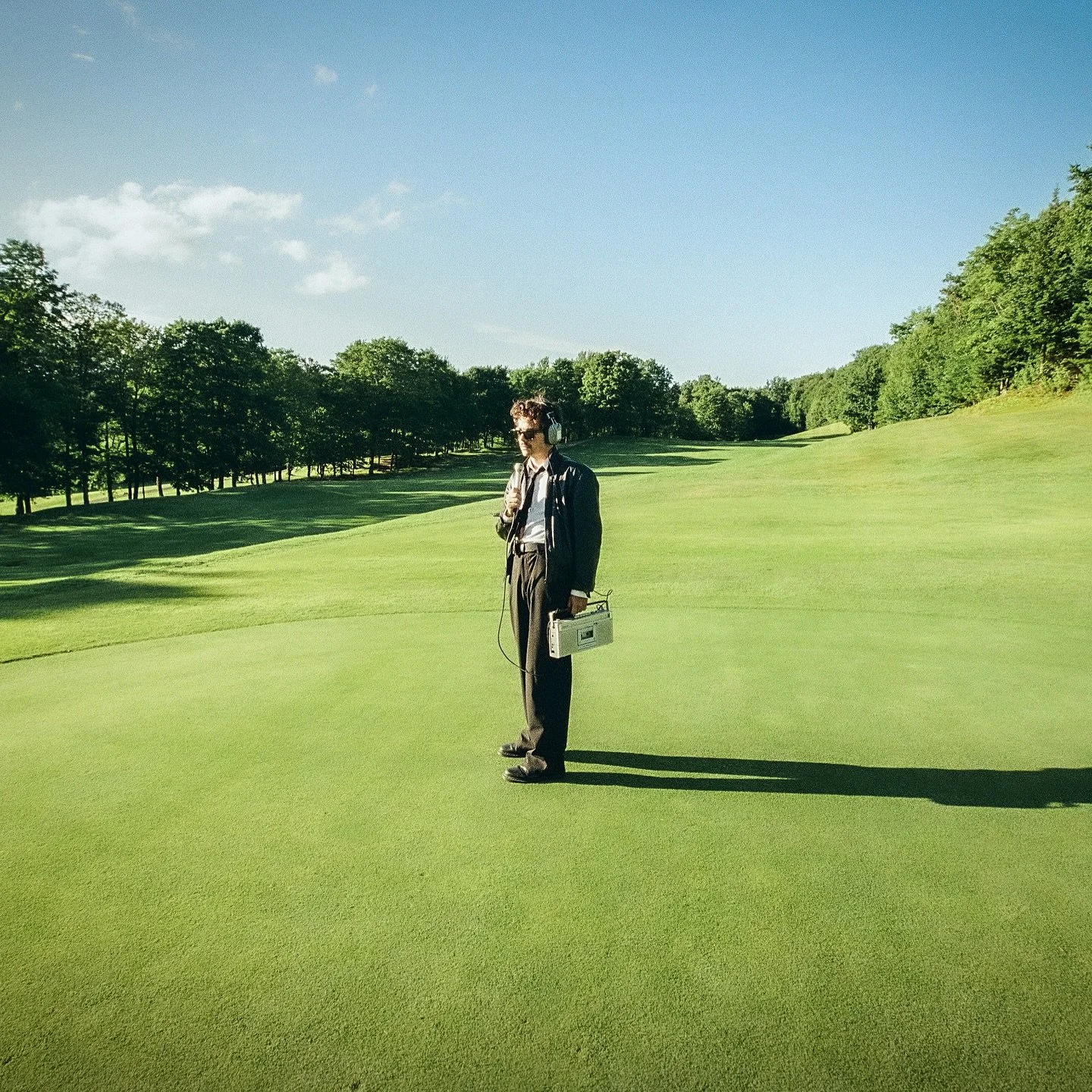 TORONTO ce soir GRATUIT au adelaide hall ❤️ on joue &agrave; 8pm avant @chloeeeee.ca @jessemaccormack @willa__owen 

FREE SHOW TORONTO 8pm Adelaide Hall for @schoolnighttoronto xoxox

📸 @hubert_poliquin