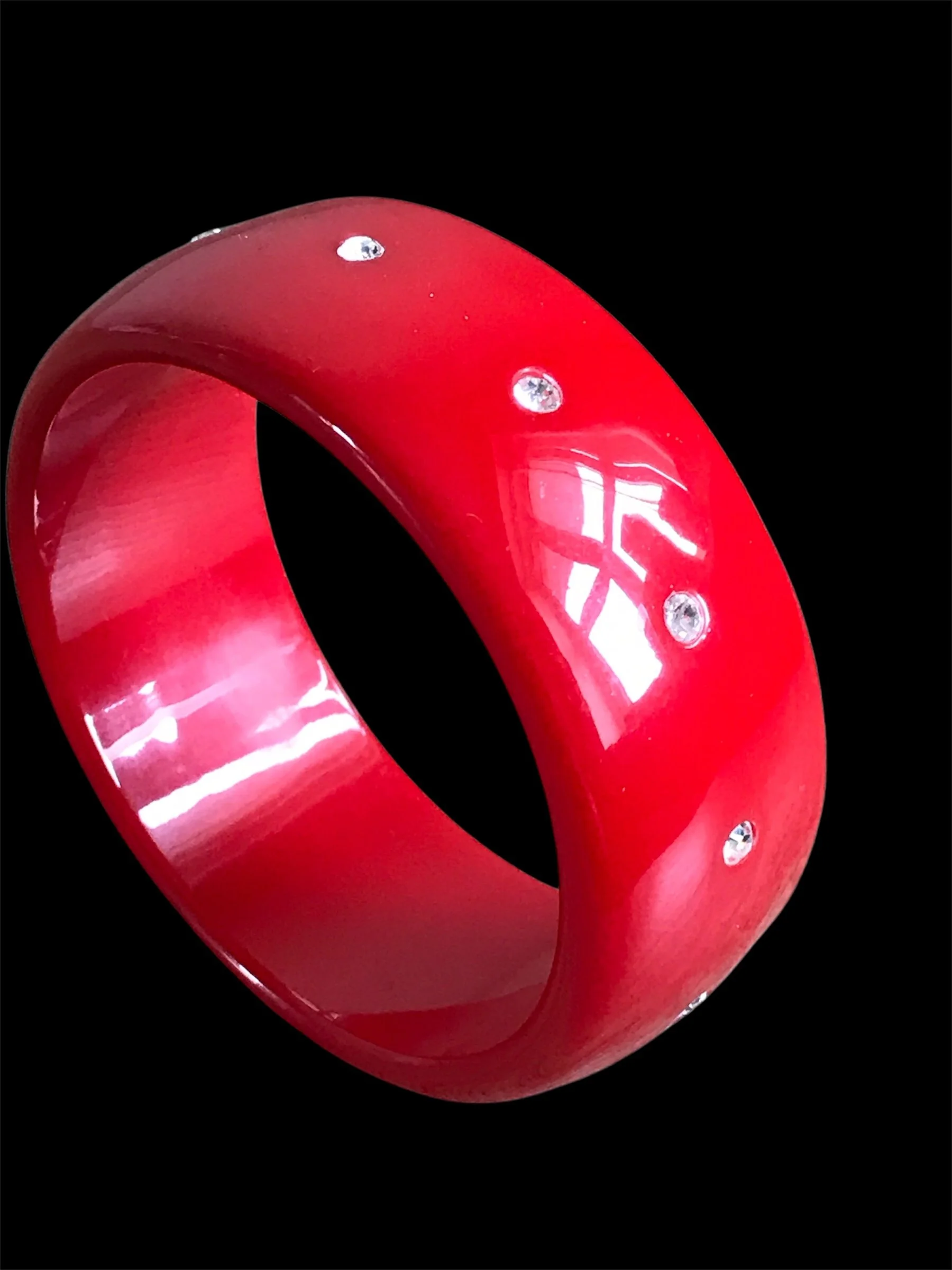 Vintage Red Lucite Diamanté Bracelet ❤️