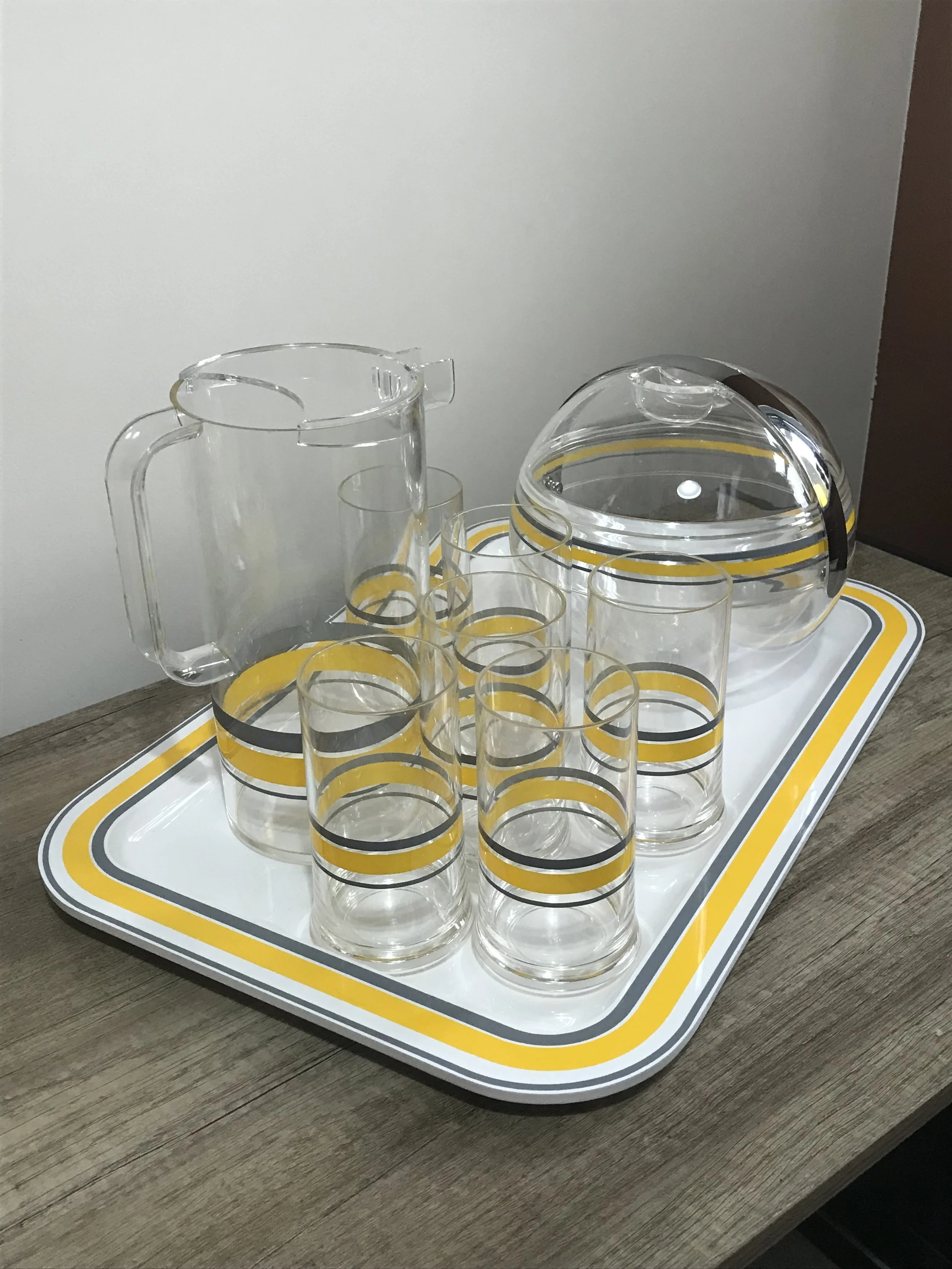Guzzini Vintage Drinks Set 💛