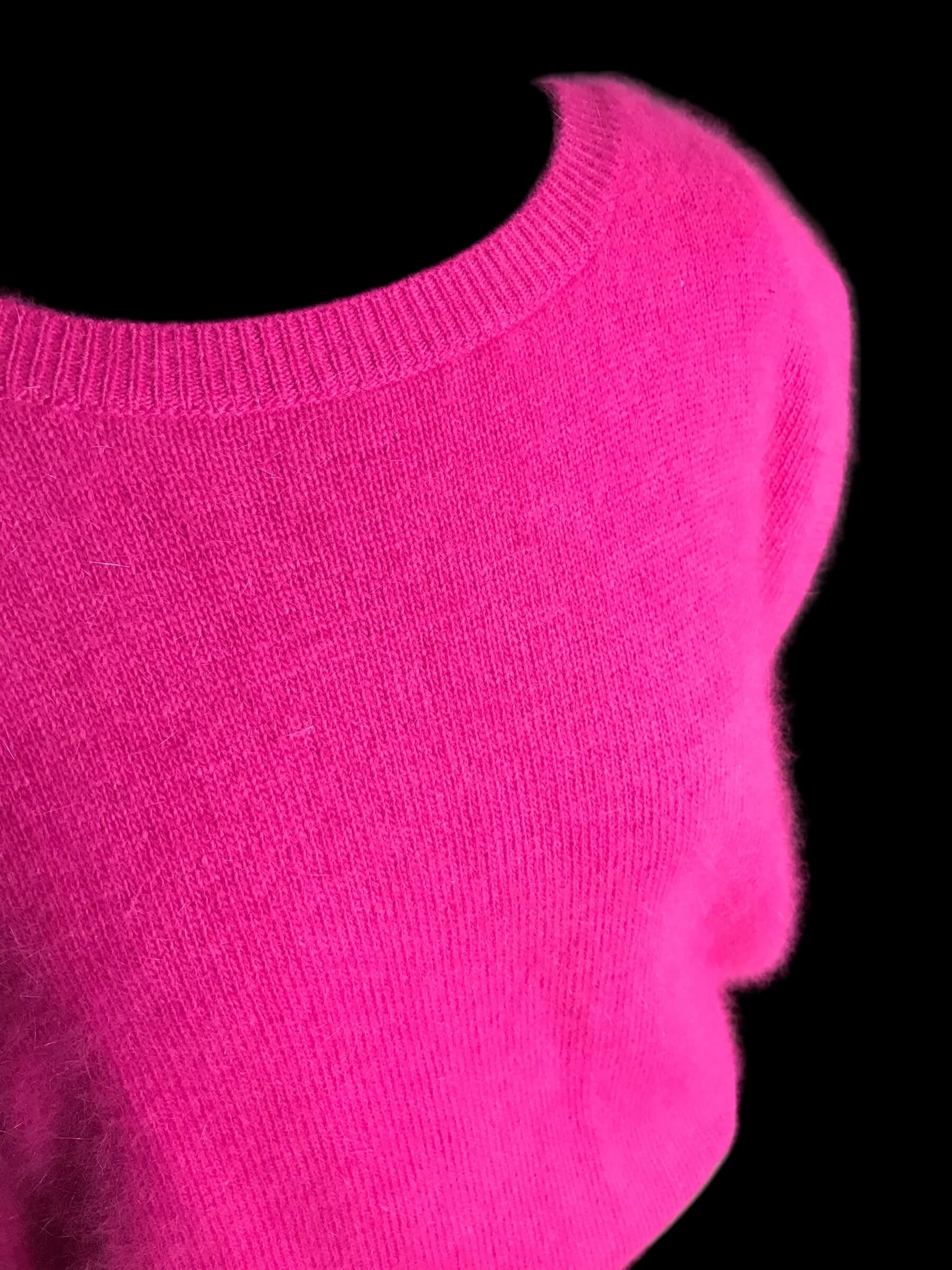 I.B. Diffusion Pink Knit 💖