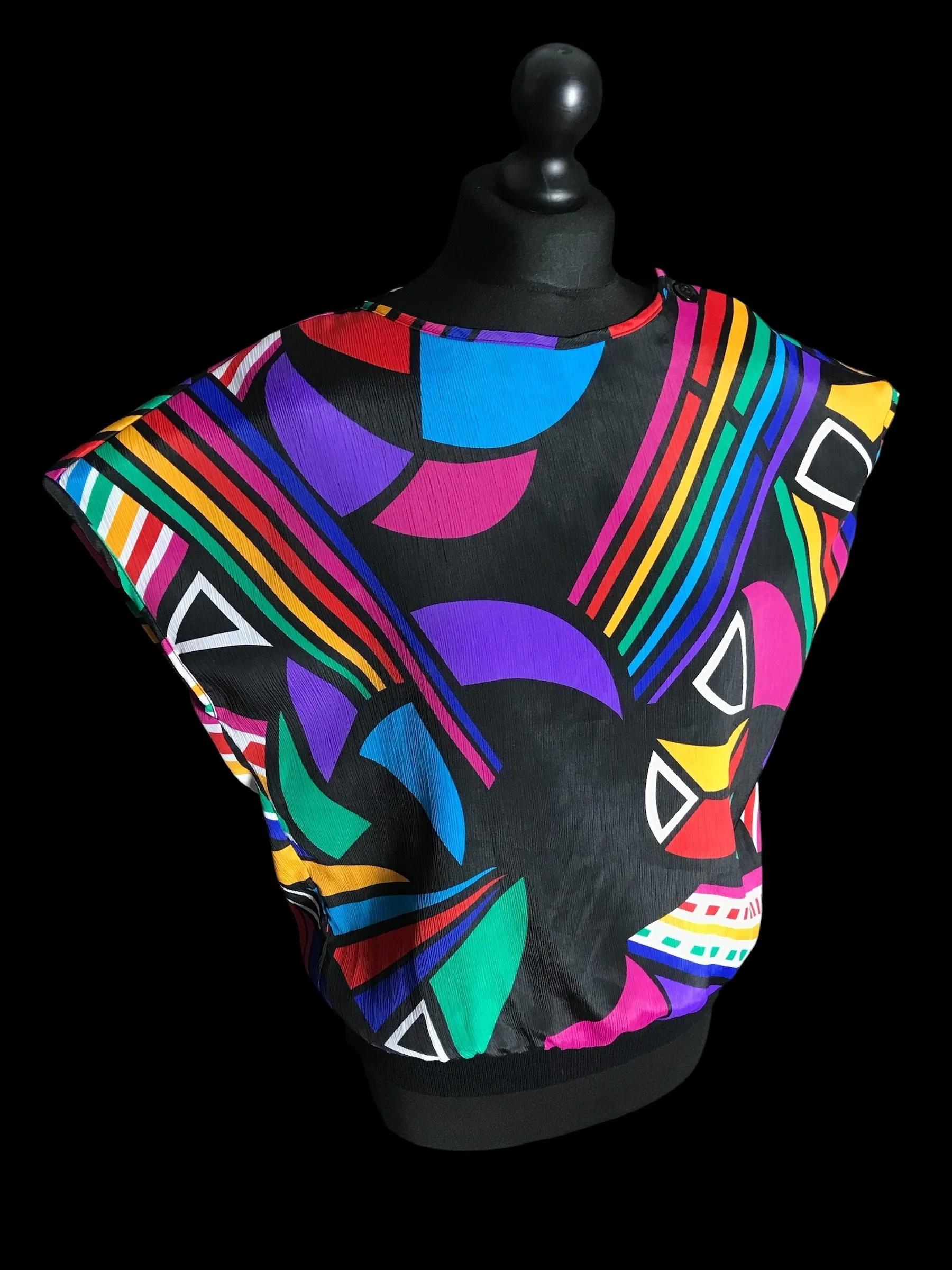 Gianna Rainbow Geometrics Top 🌈