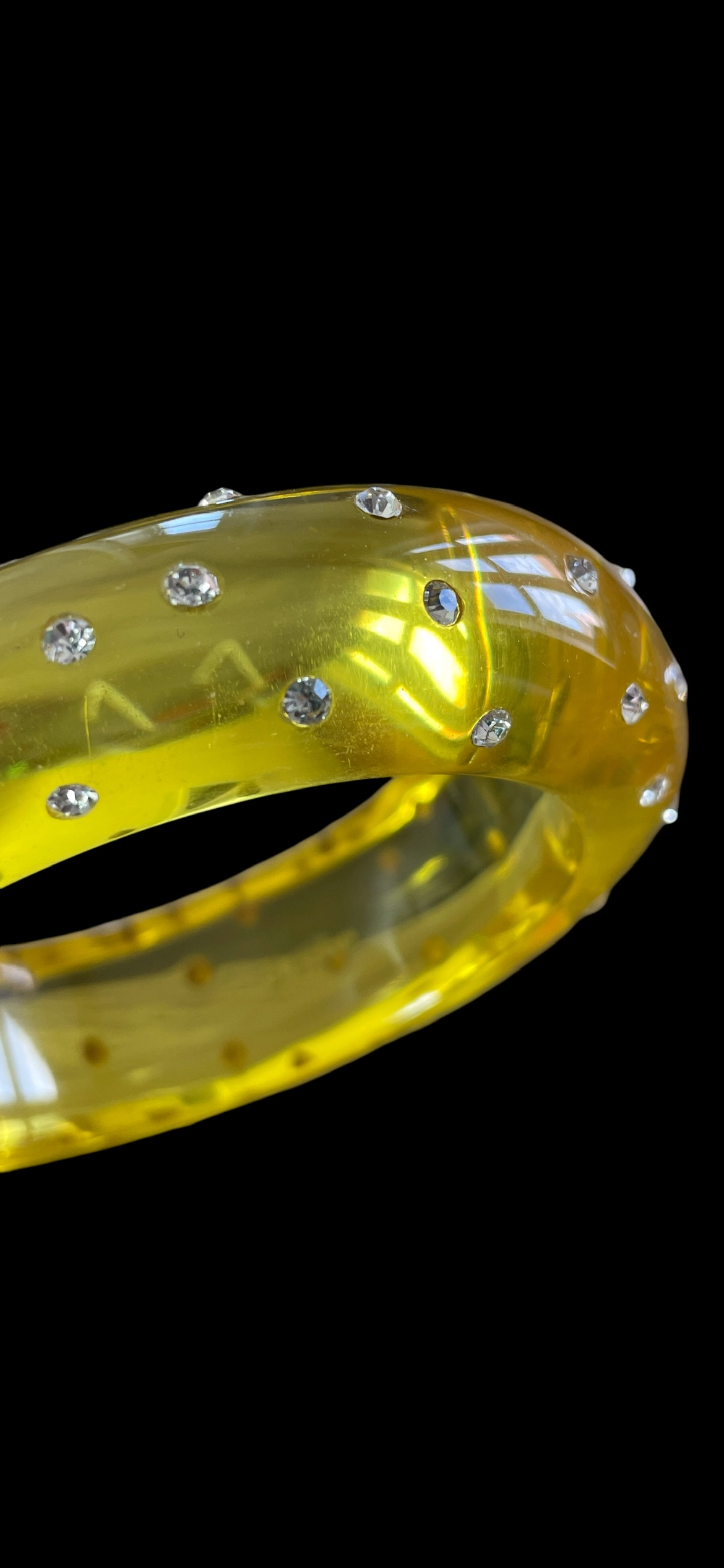 Vintage Signed Yellow Lucite Diamanté Bracelet 💛