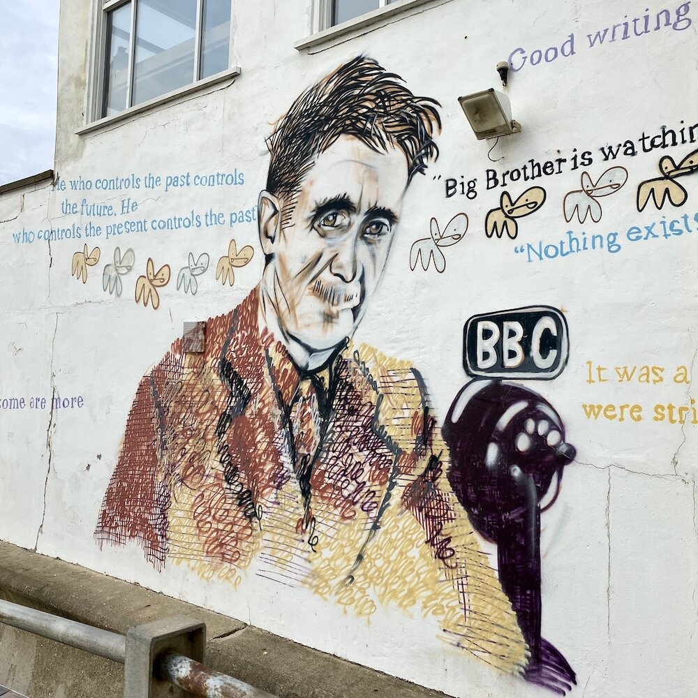 Southwold-George-Orwell-Pier-Pure-Evil-Sarah-Ransome-Art.jpeg