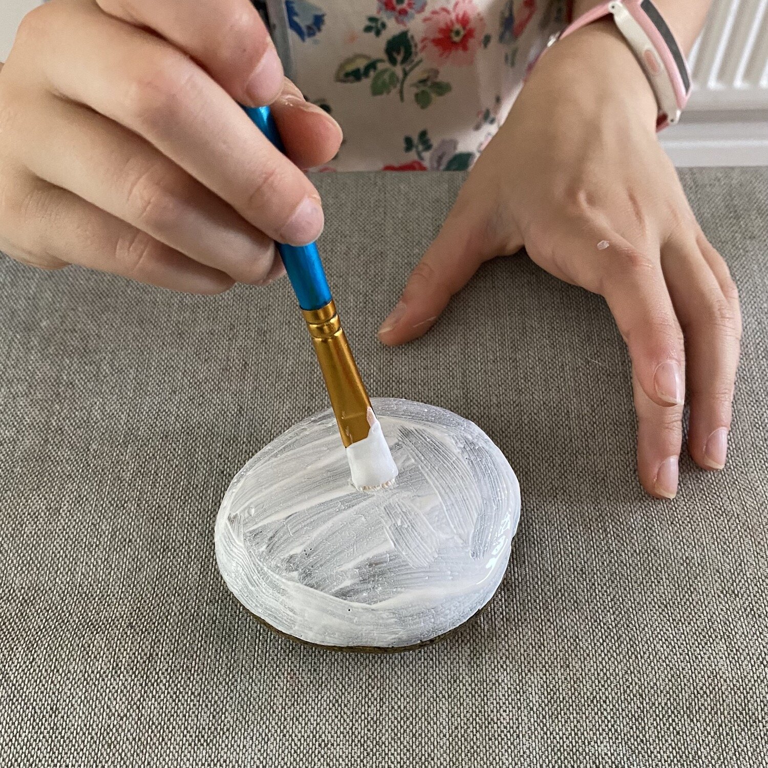 Craft ideas for kids - A Guide to Painting Stones — Sarah Ransome Art