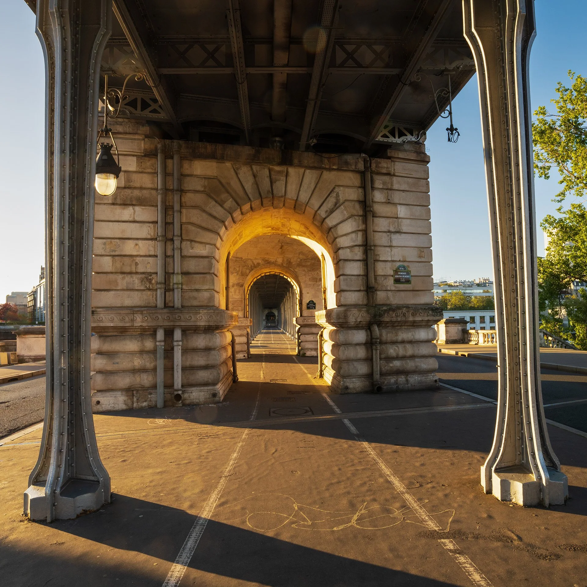 513926_bridge_and_tunnel_FINAL_web.jpg