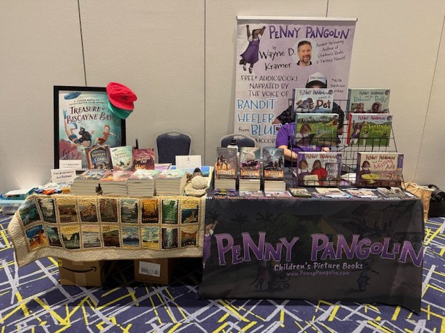 Sharing Tables! Meeting New Authors!