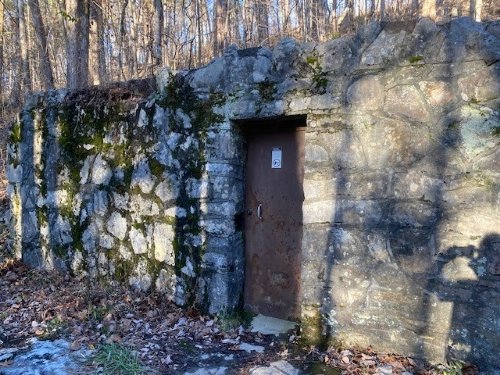 #2 Entrance To Great Onyx Cave