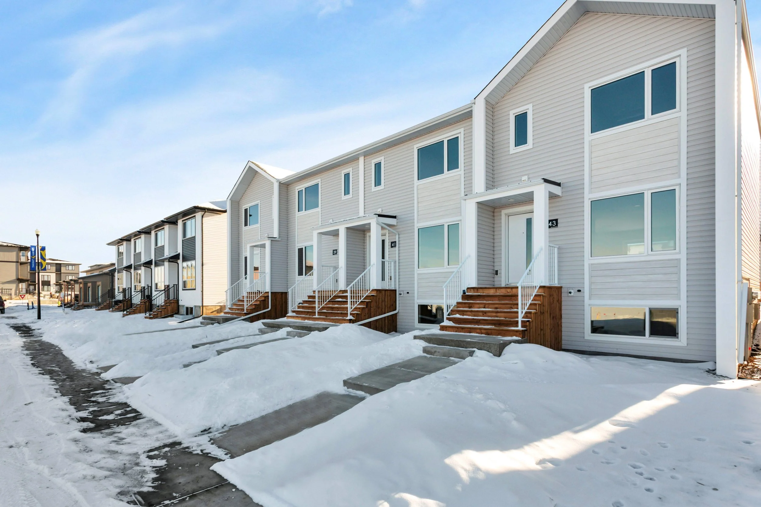 Red Deer - 39 Louis Drive - $329,900