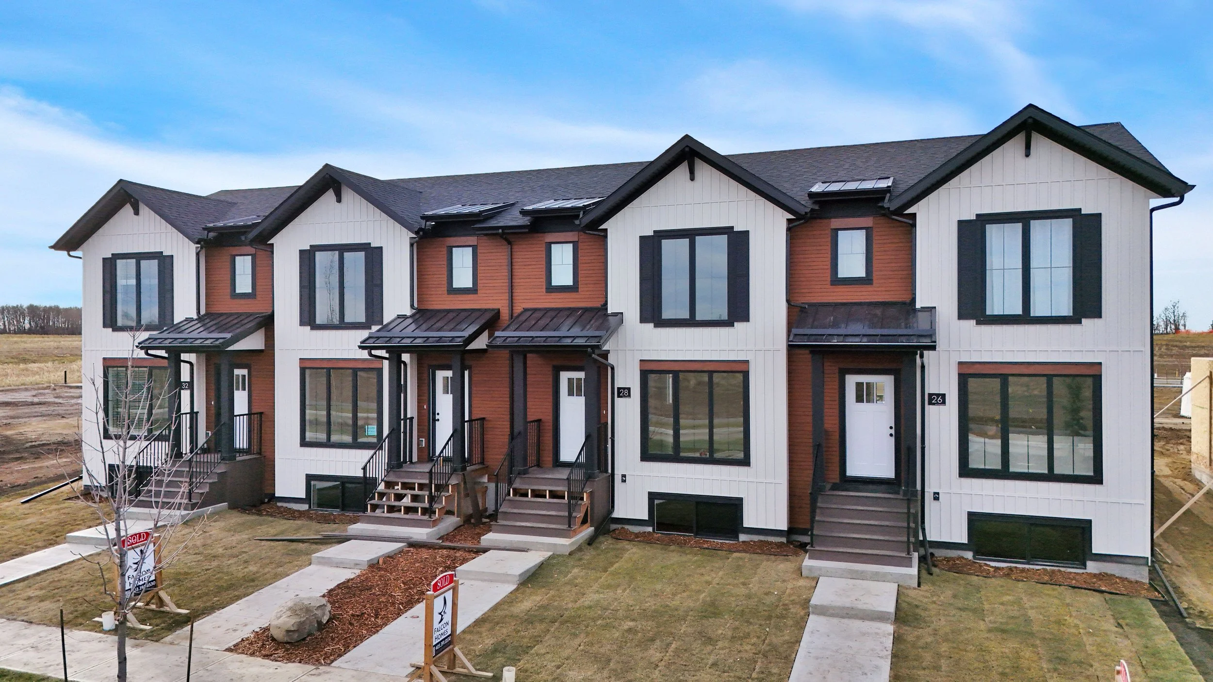 Sylvan Lake - Station Drive - Available