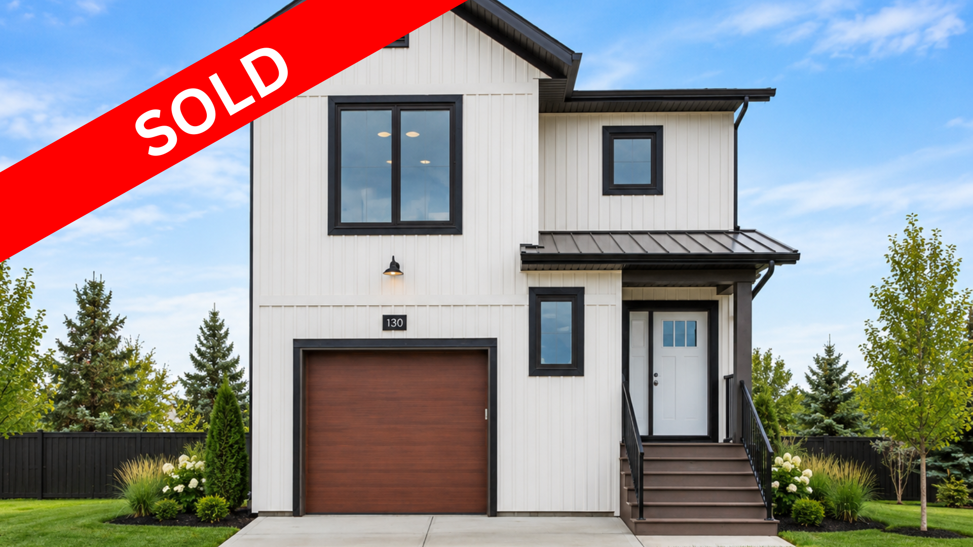 Sylvan Lake - 107 Hampton Crescent - SOLD