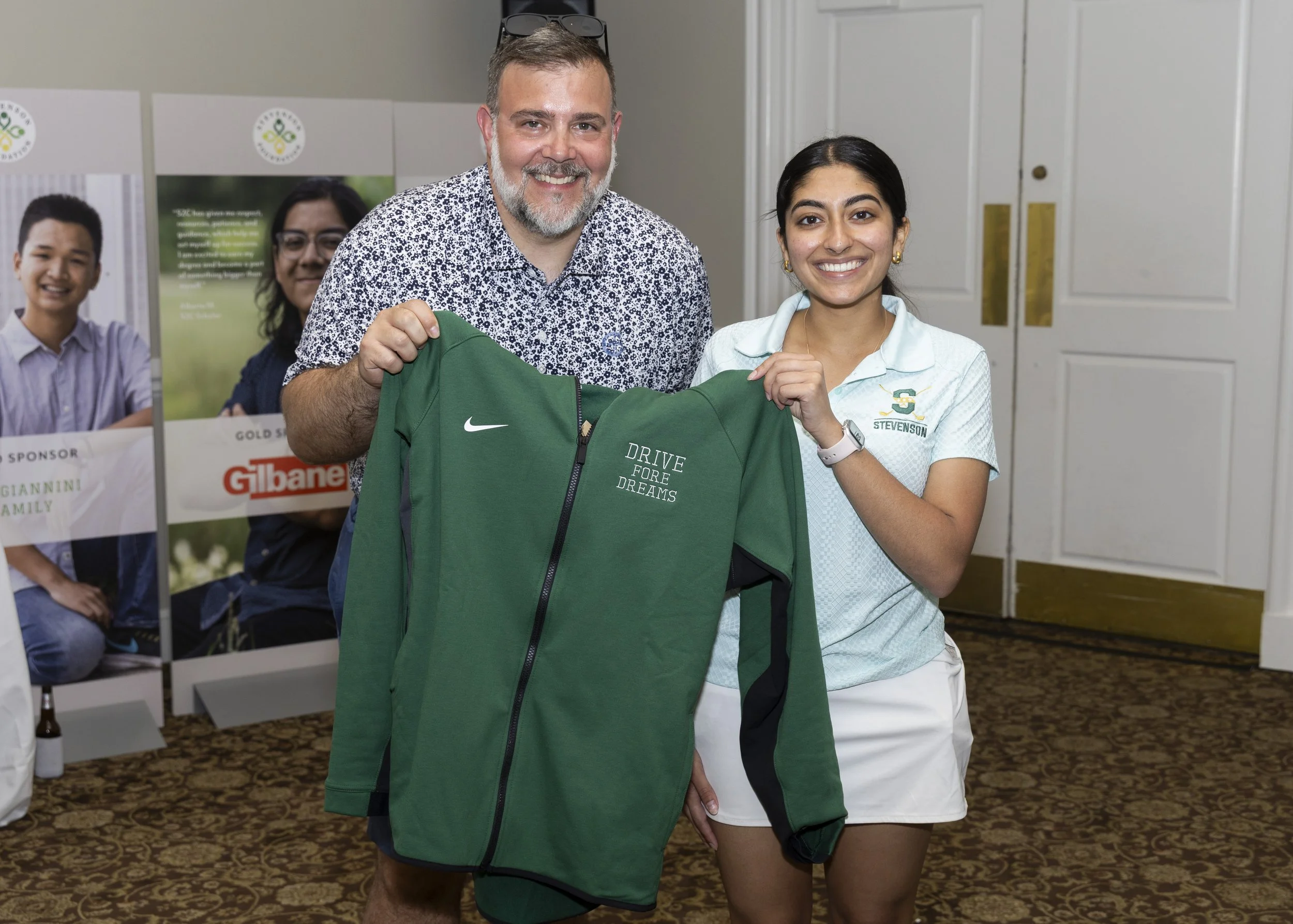 shsfoundationgolf25_389_54581183354_o (1).jpg