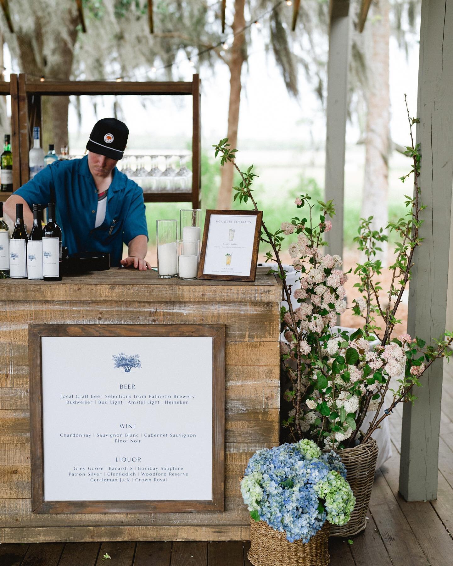 Cheers to a perfectly styled bar! Bar menu, signature cocktails and bottle labels custom designed to create an extra special touch. 
.
.
.
#luxurywedding #charlestonwedding #kiawahislandsc #kiawahwedding #weddingdesign #weddingplanner #weddingplannin