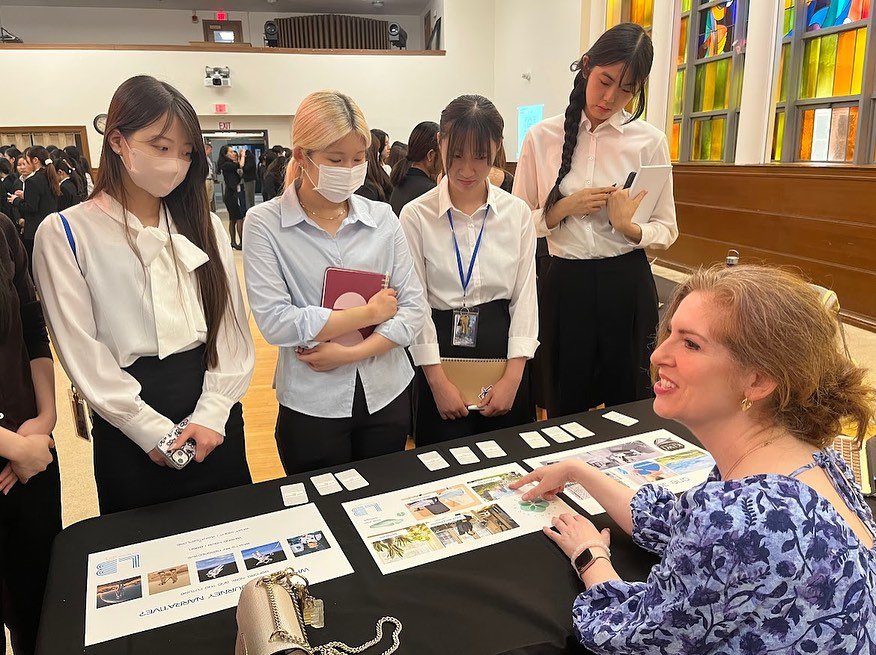 Showa Boston recently hosted our annual Career Fair on campus. This event, for students from our Global Business program, allows them to interact with representatives from companies in the Boston area. Students can ask questions about working in spec