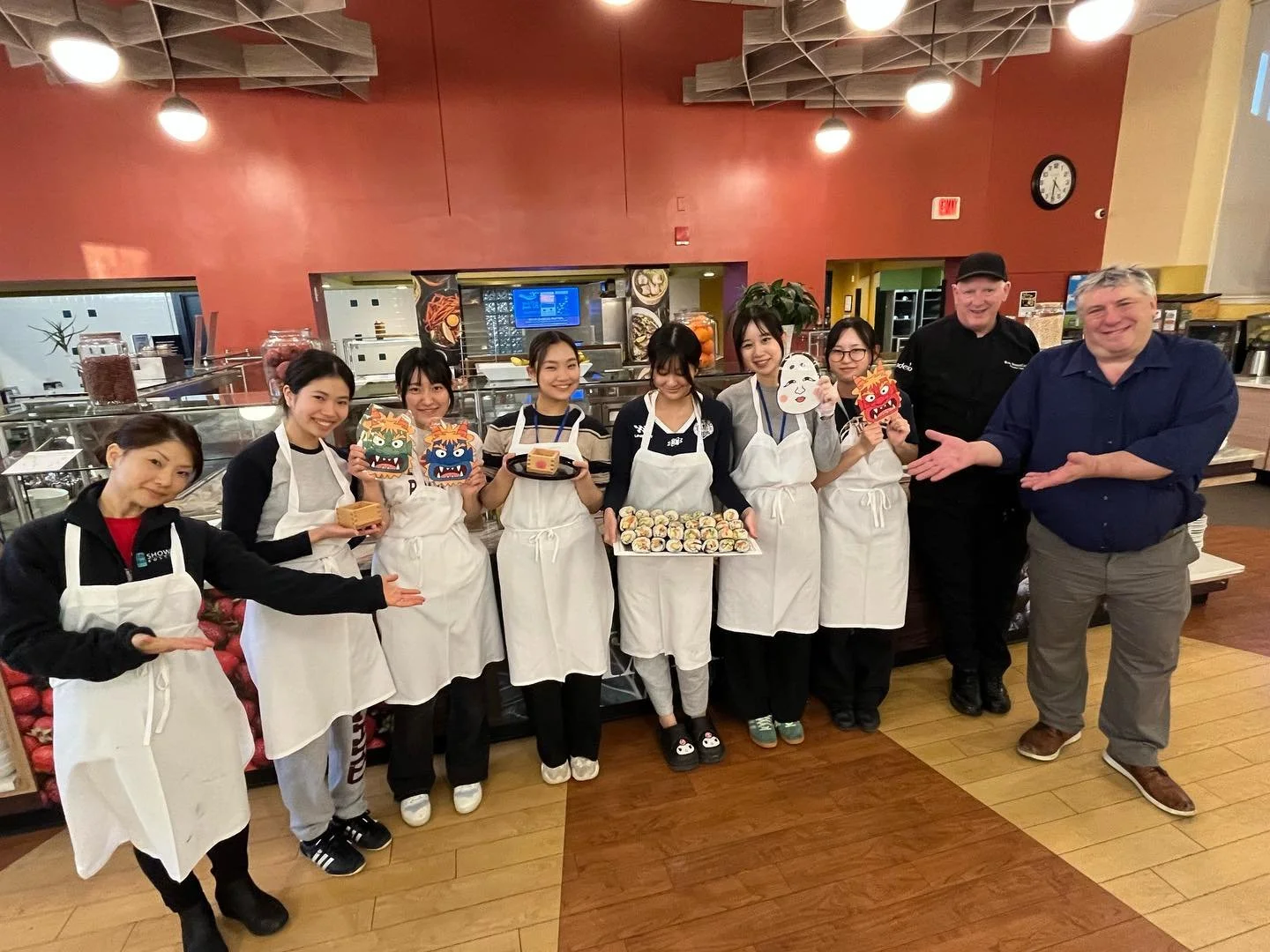 Our food club collaborated with @showabostondining to celebrate Setsubun on campus! Setsubun is a Japanese festival to celebrate the beginning of spring. One ritual from Setsubun is throwing soybeans at demons or devils and enjoying a sushi roll for 