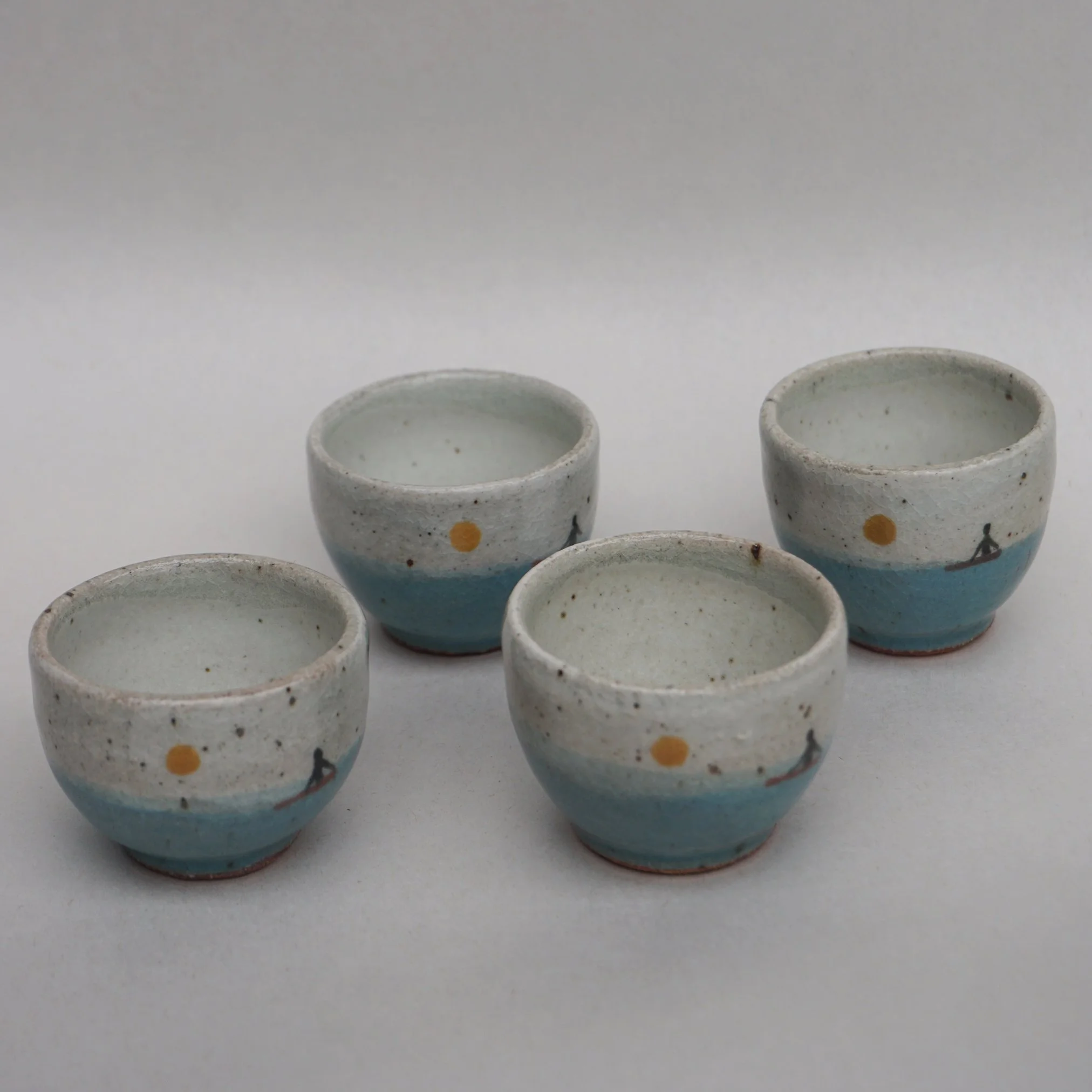 SURFER egg cup2.jpg
