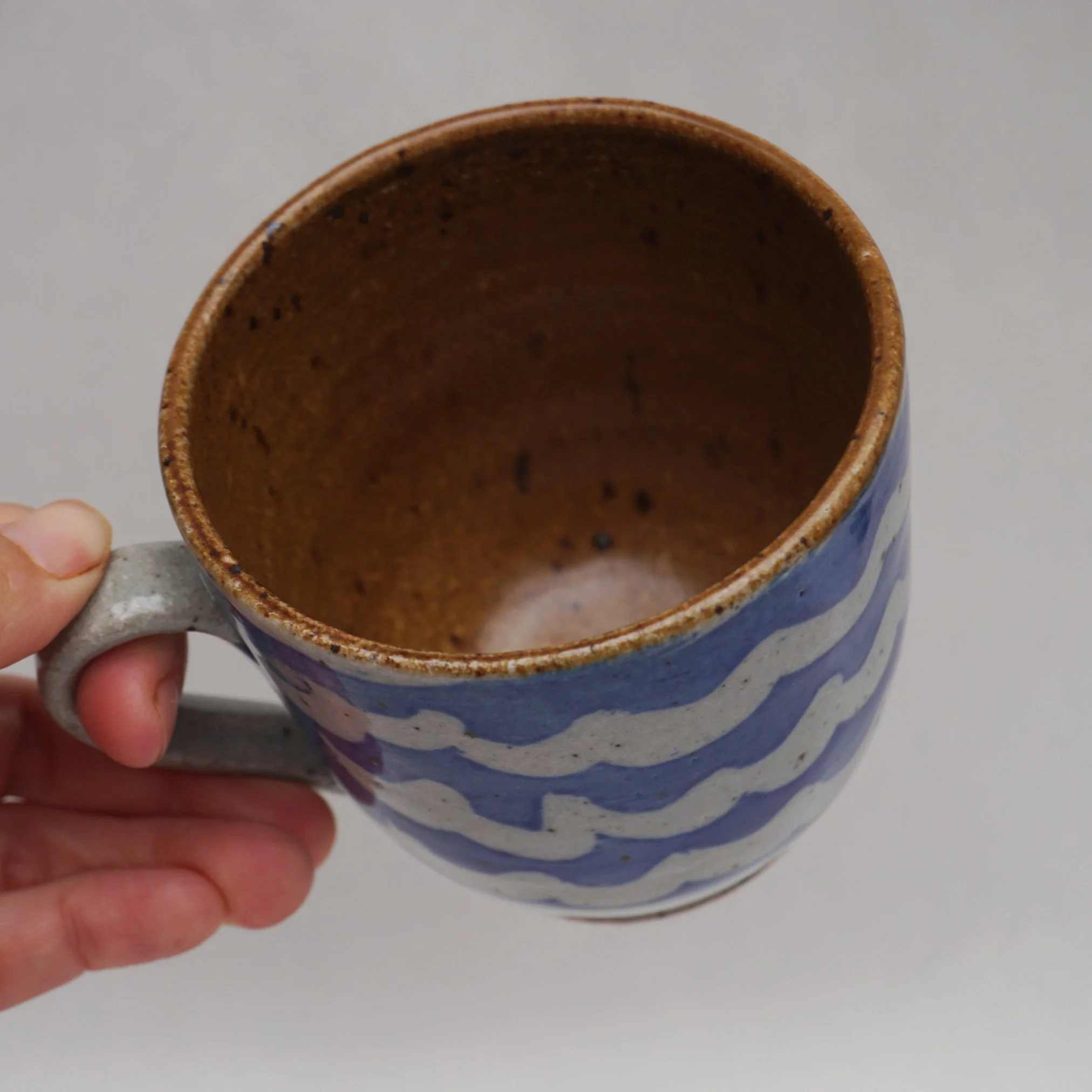 Wavy mug6.jpg