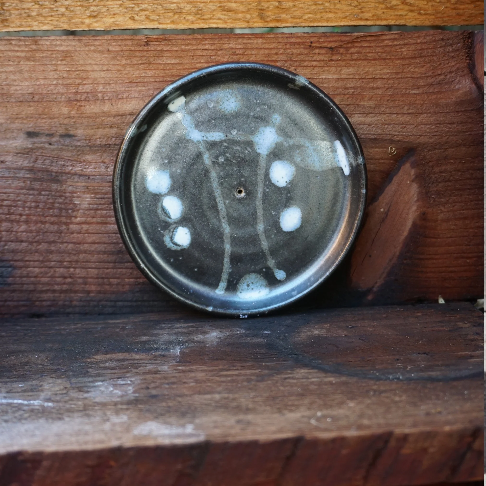 Black and white dots Soap Dish5.jpg