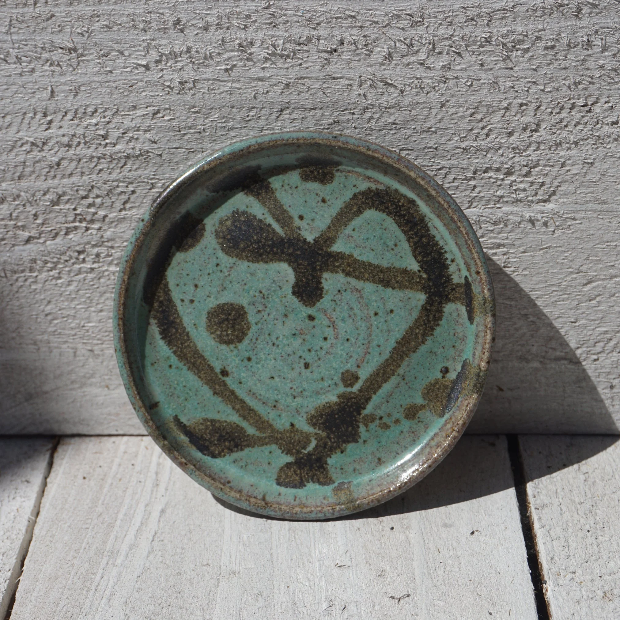 Green and black heart Soap Dish2.jpg