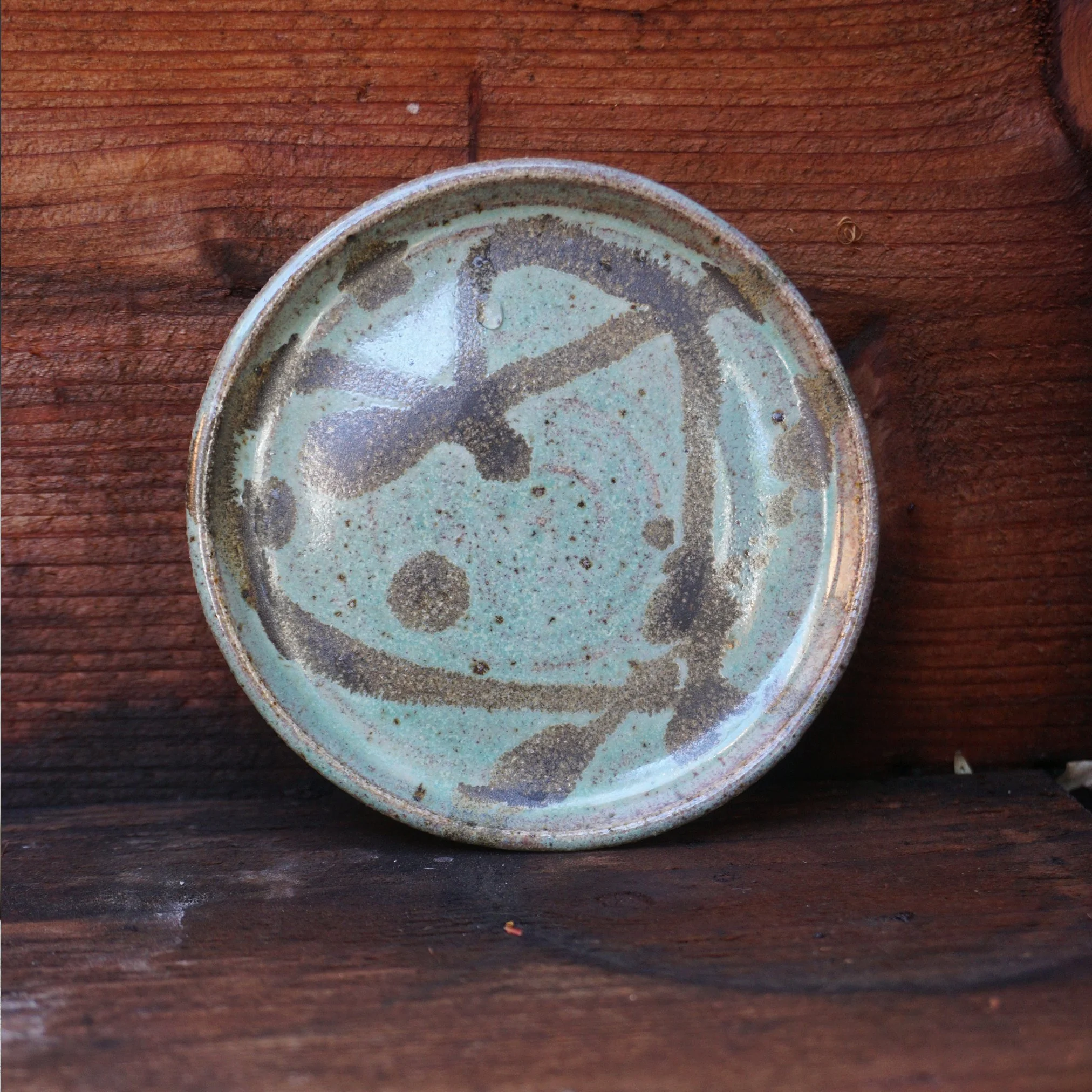 Green and black heart Soap Dish4.jpg