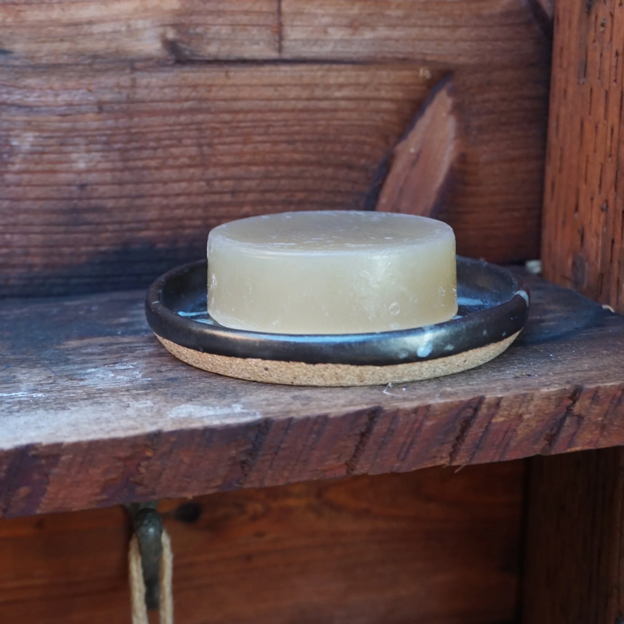 Black and white dots Soap Dish7.jpg