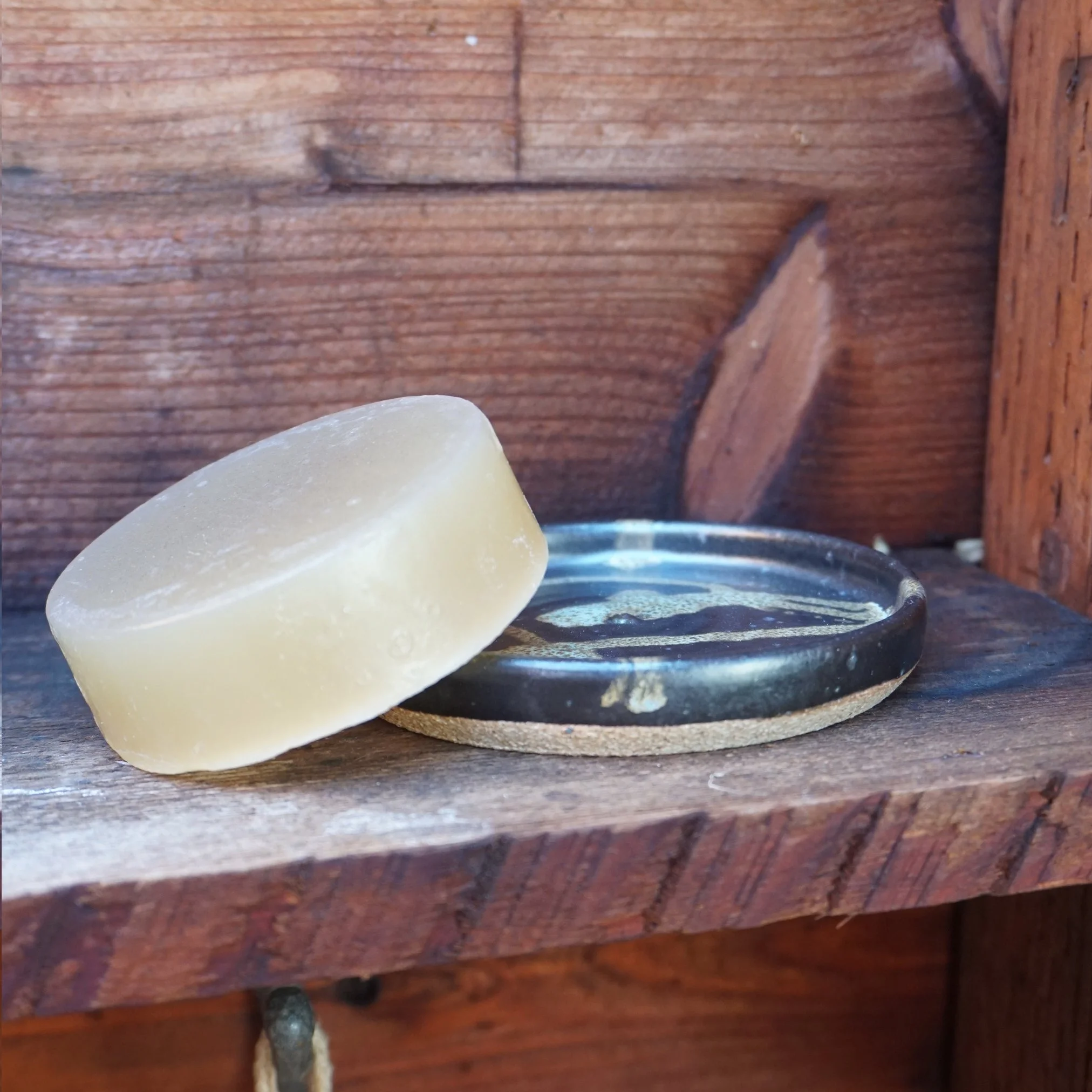 black and green heart Soap Dish7.jpg