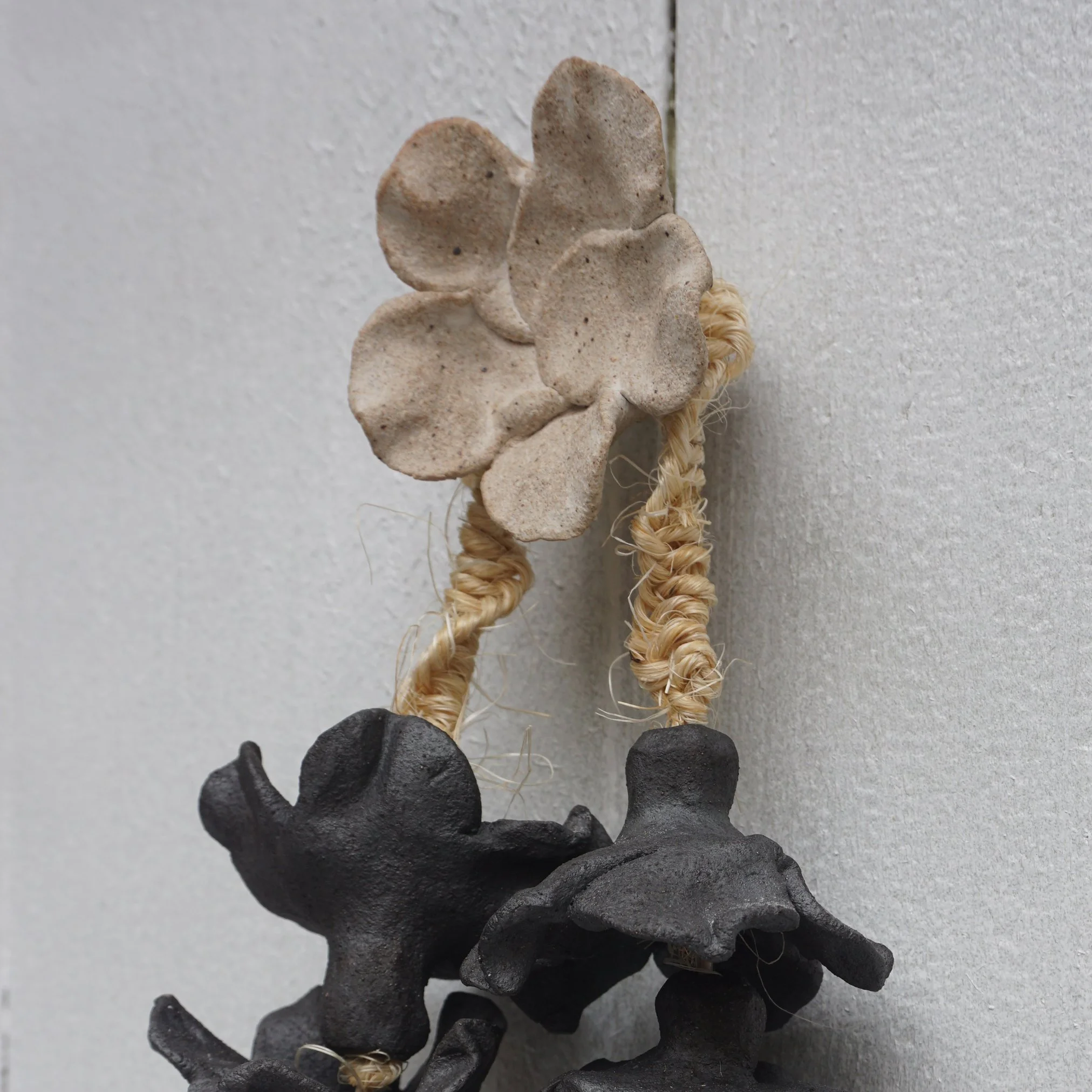 Black Mini Lei4.jpg