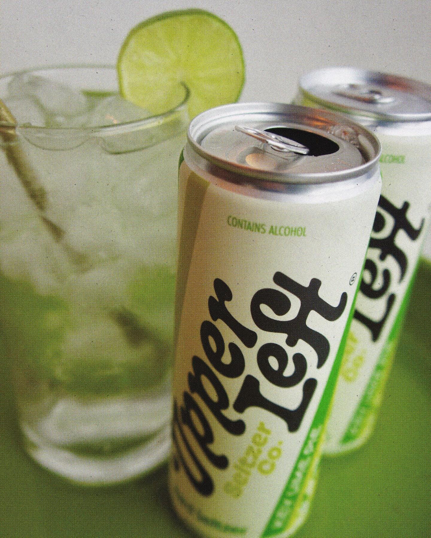 How do you Hard Seltzer: straight from the can or poured into a glass? ⬇️👋🏼