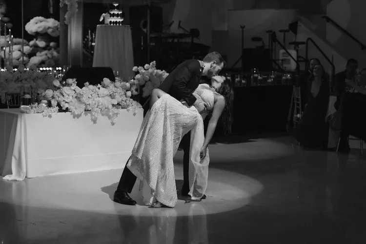 How To Select Indoor Wedding Reception Venues For Style And Practicality