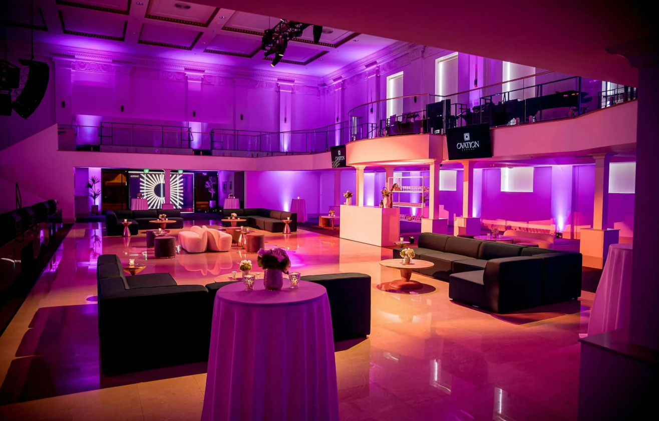 How To Blend Professionalism And Style At A Corporate Event Venue In Long Beach