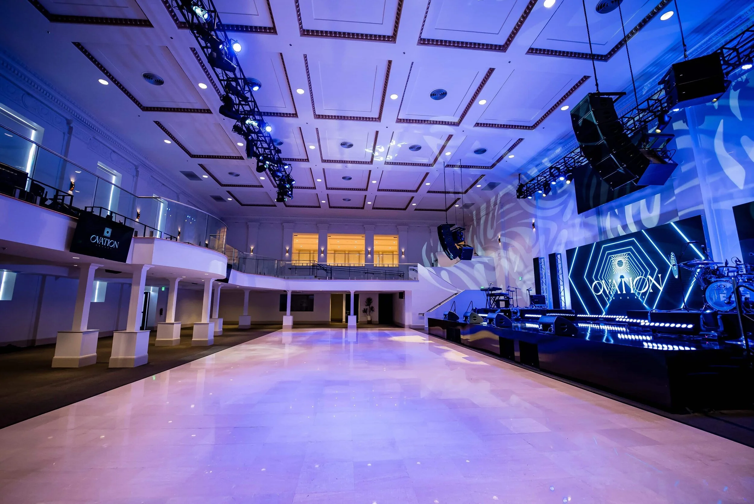 Venues for Large Crowds in Los Angeles 