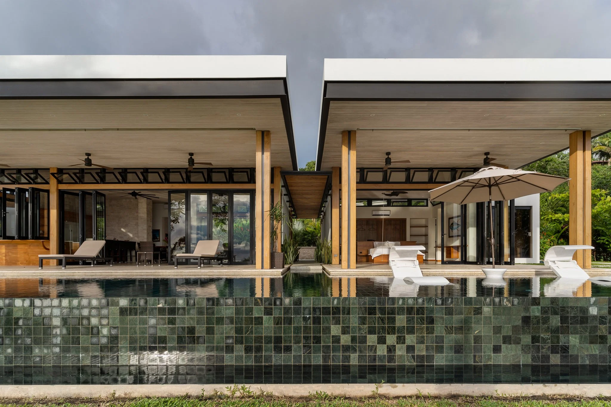 De La Tierra y el Mar_A52.jpg