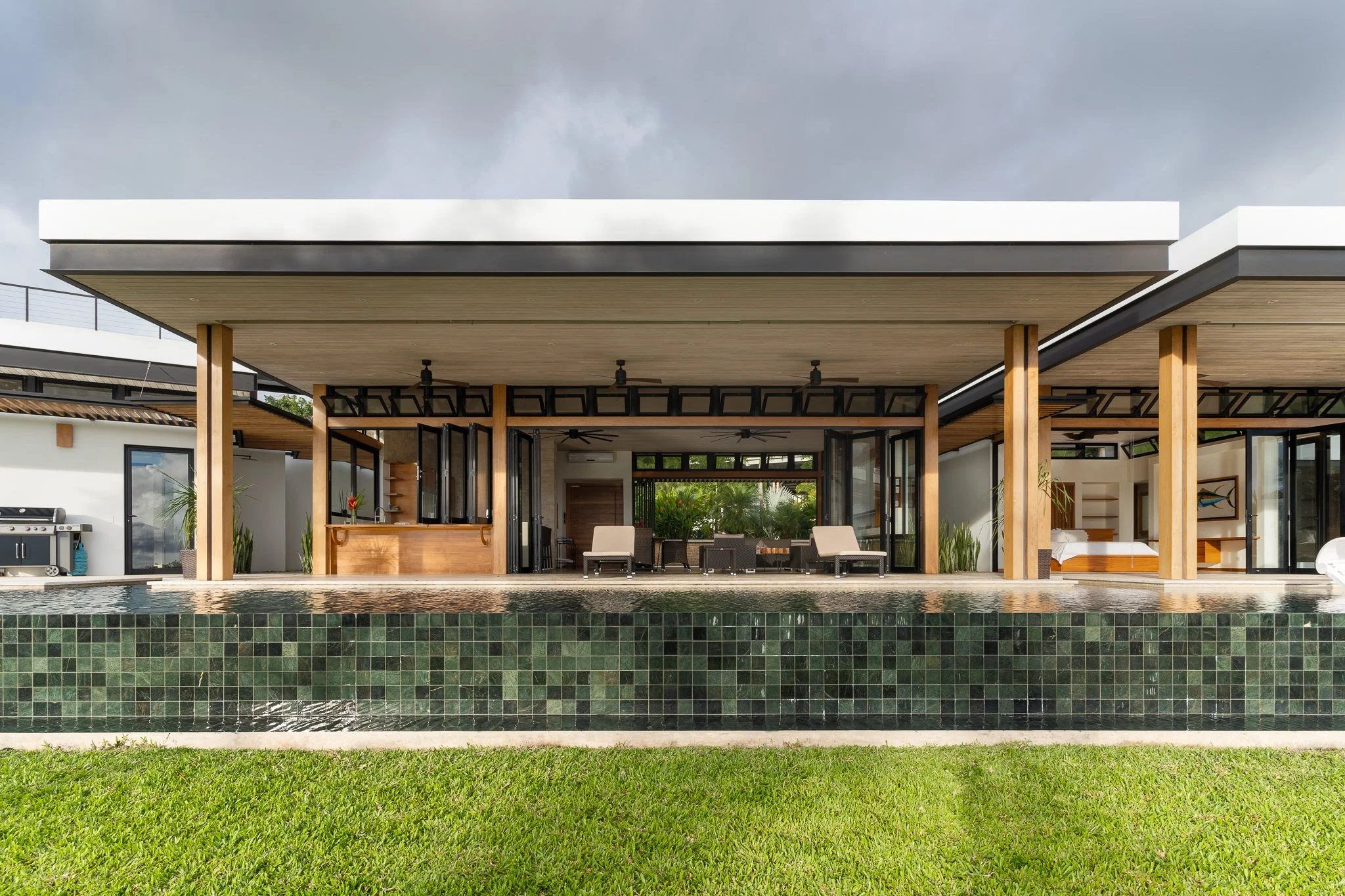 De La Tierra y el Mar_A51.jpg