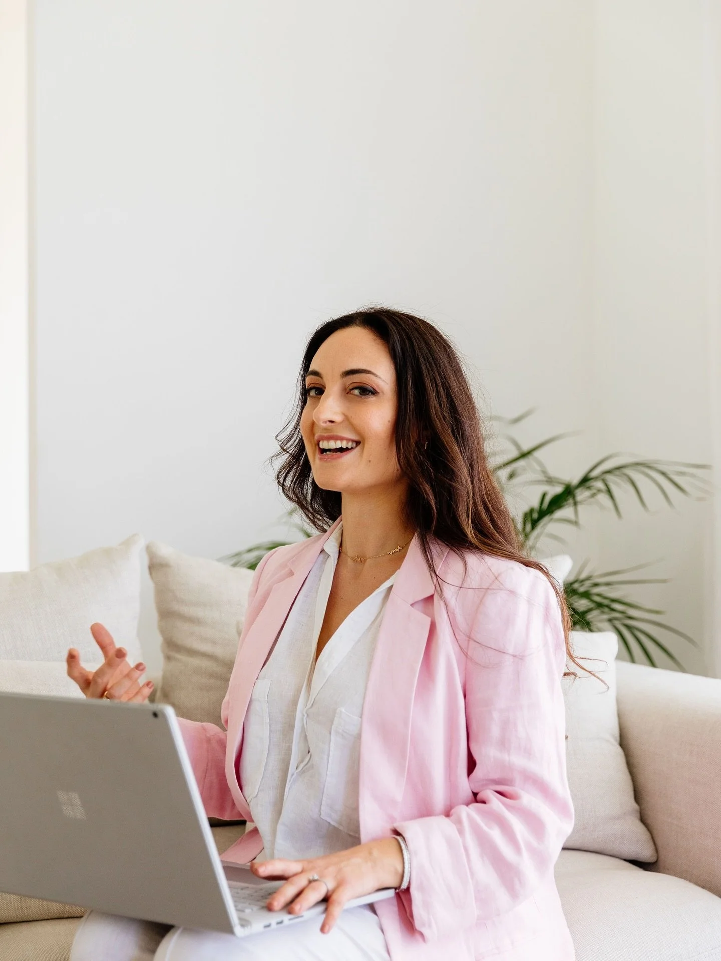 PROJECT FUNDAMENTALS - Manly 

We&rsquo;ve had a few hot 🔥 days! Perfect timing to head to Manly Beach! 

Instead of a swim, (although I could have easily popped my heels off), 

I headed to our client&rsquo;s properties on the beach, two adjoining 