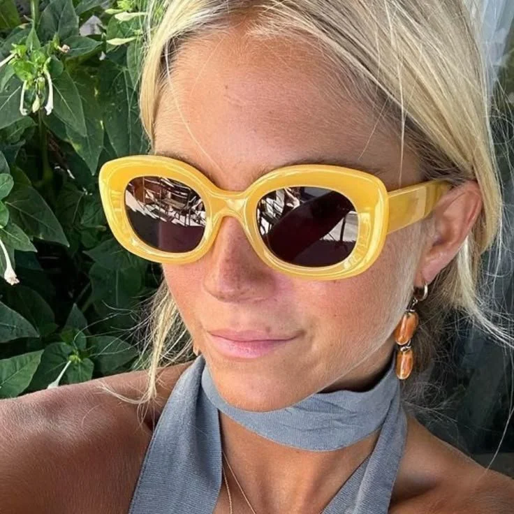 Butter yellow 🌼🌻💛🎨🍋 Shop inspo in….jpg