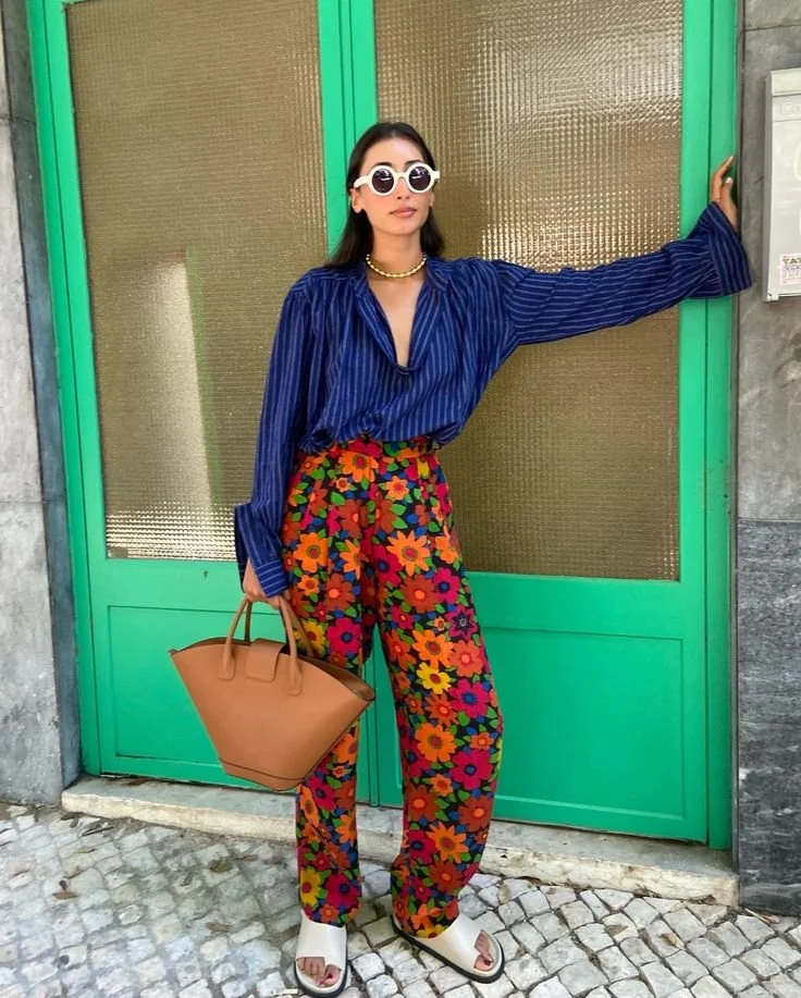 bold pattern outfit for women