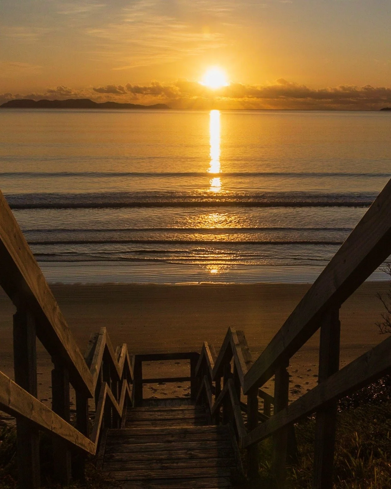 Good morning world! Only 6 days till Christmas. Make sure its a salty one.
.
.
.
 #coromandelseasalt #saltfarmers #furikake #naturalseasalt #awardwinning #nzseasalt #nzfood #opitobaysaltco #coromandel