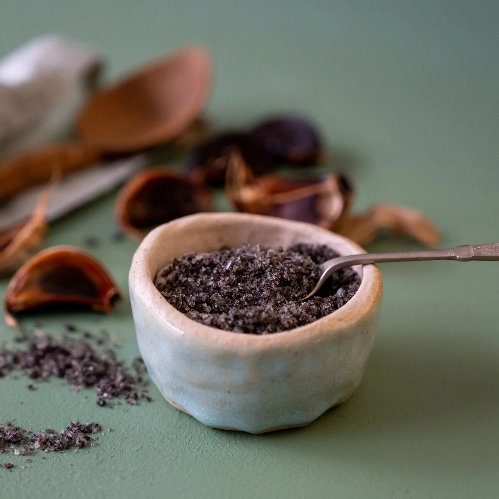 Black+Garlic-6+%282024_08_02+21_58_18+UTC%29.jpg