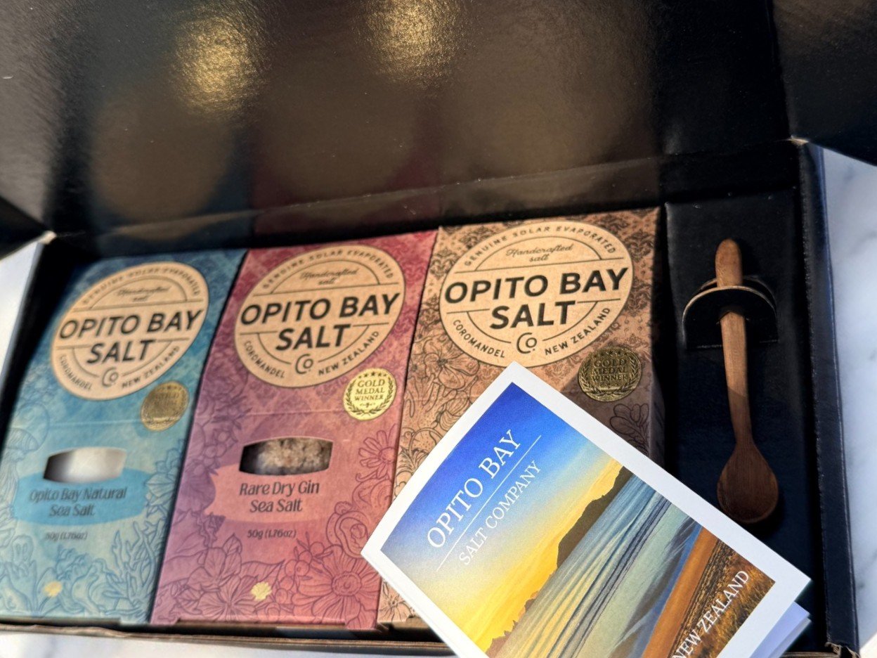 Gold medal Gift Box 2  .jpg