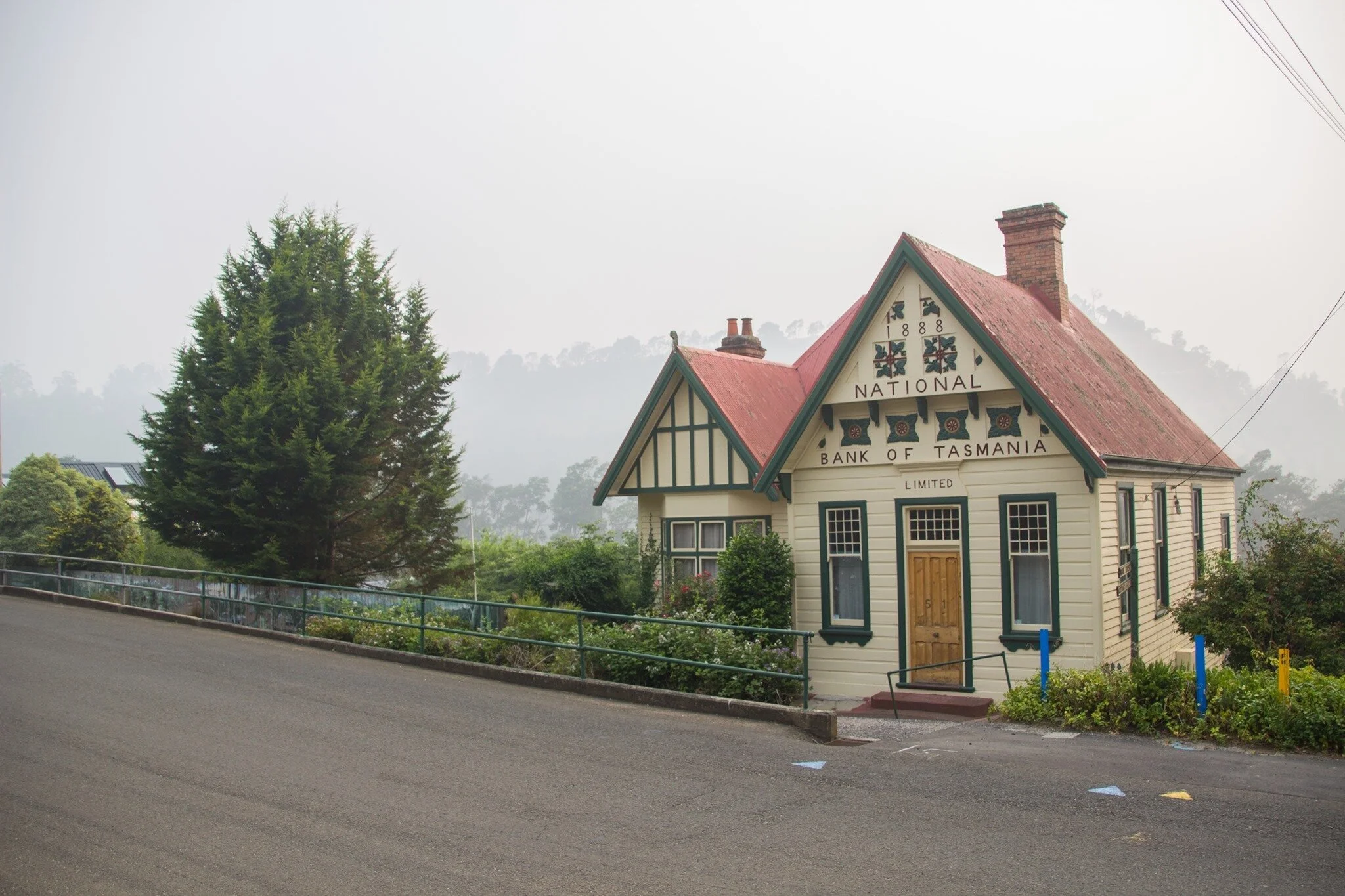 Derby Bank House B&B and Cabin