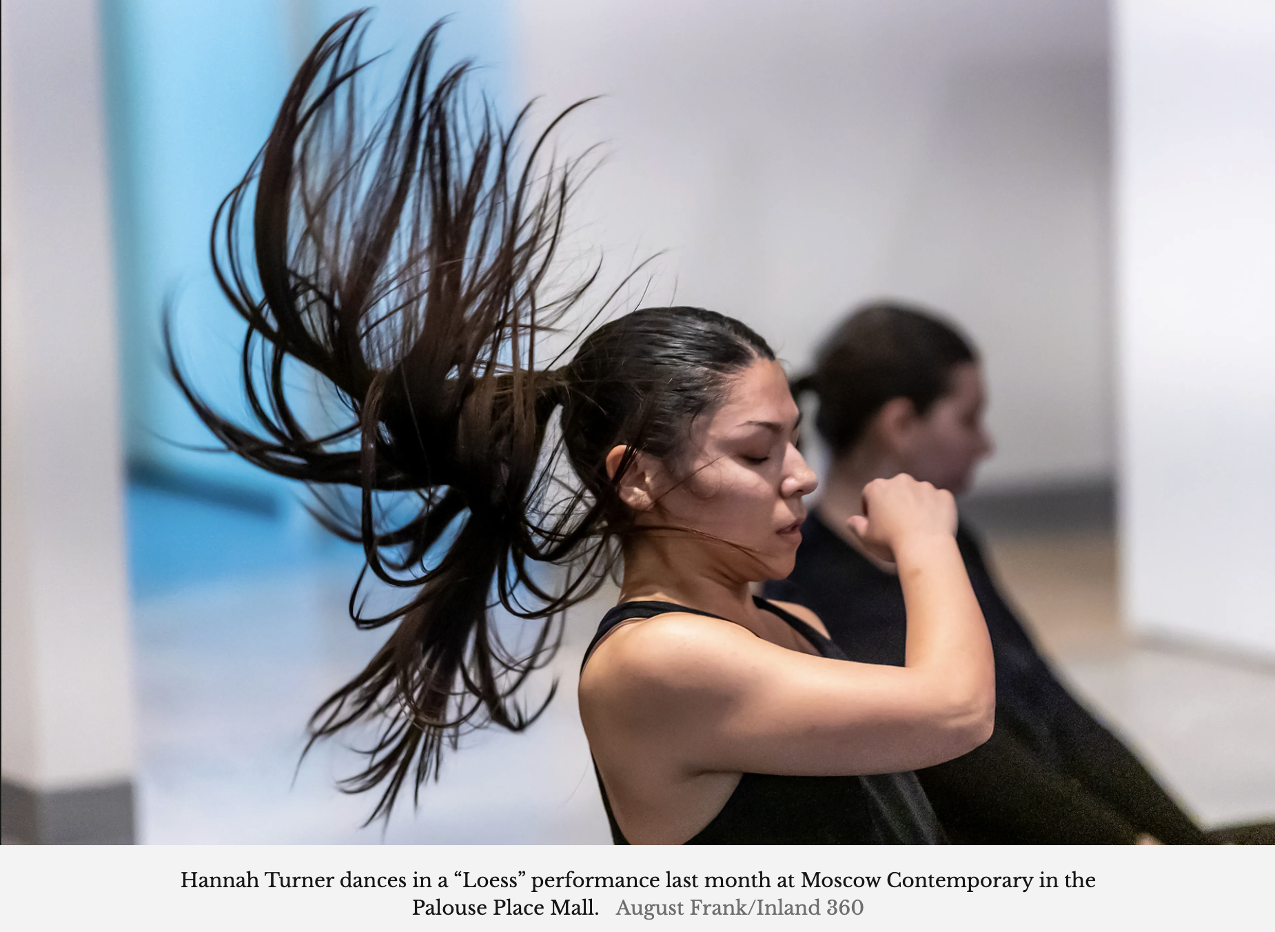 Loess: Closing Performance with Local Cast