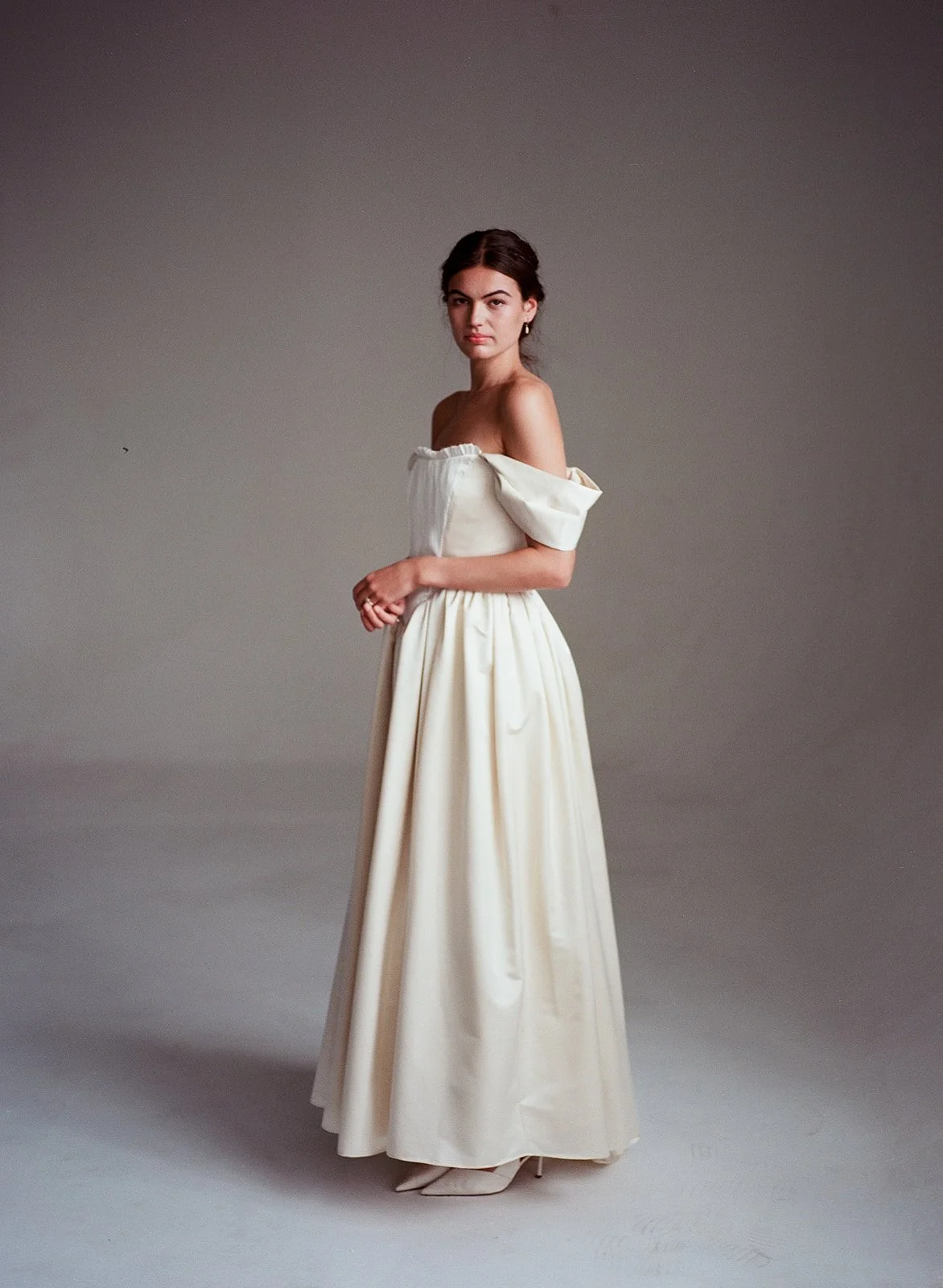 055 Alder Gown.jpg
