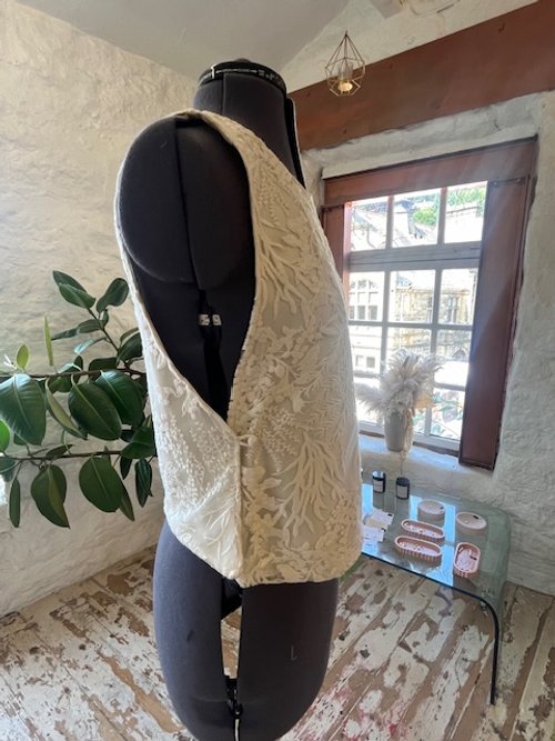 Botanical Top A side 2.jpg