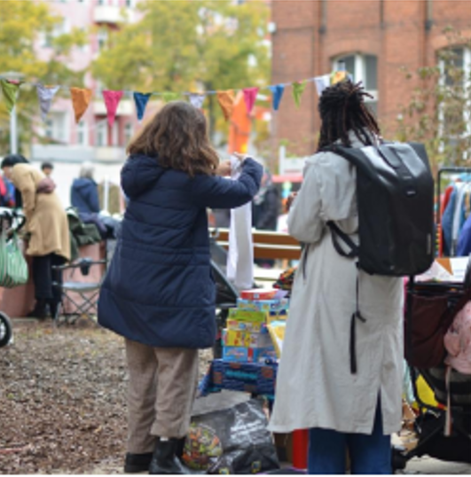 Nachbarschaftsflohmarkt