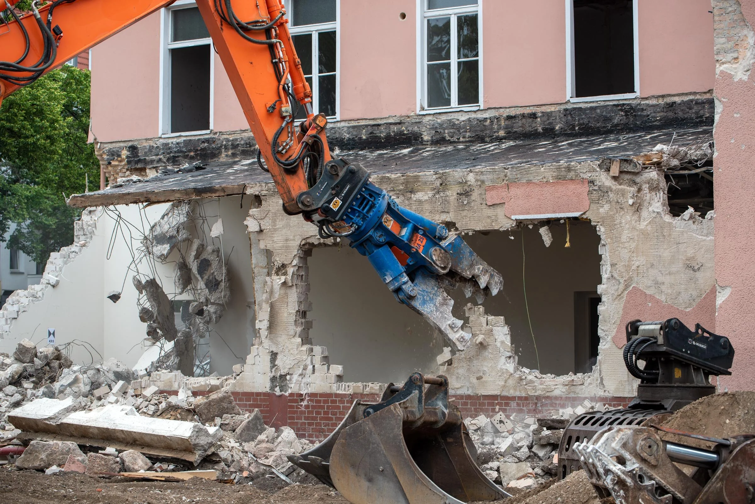 Juni '25 | Vorbereitung: Abriss Haus J