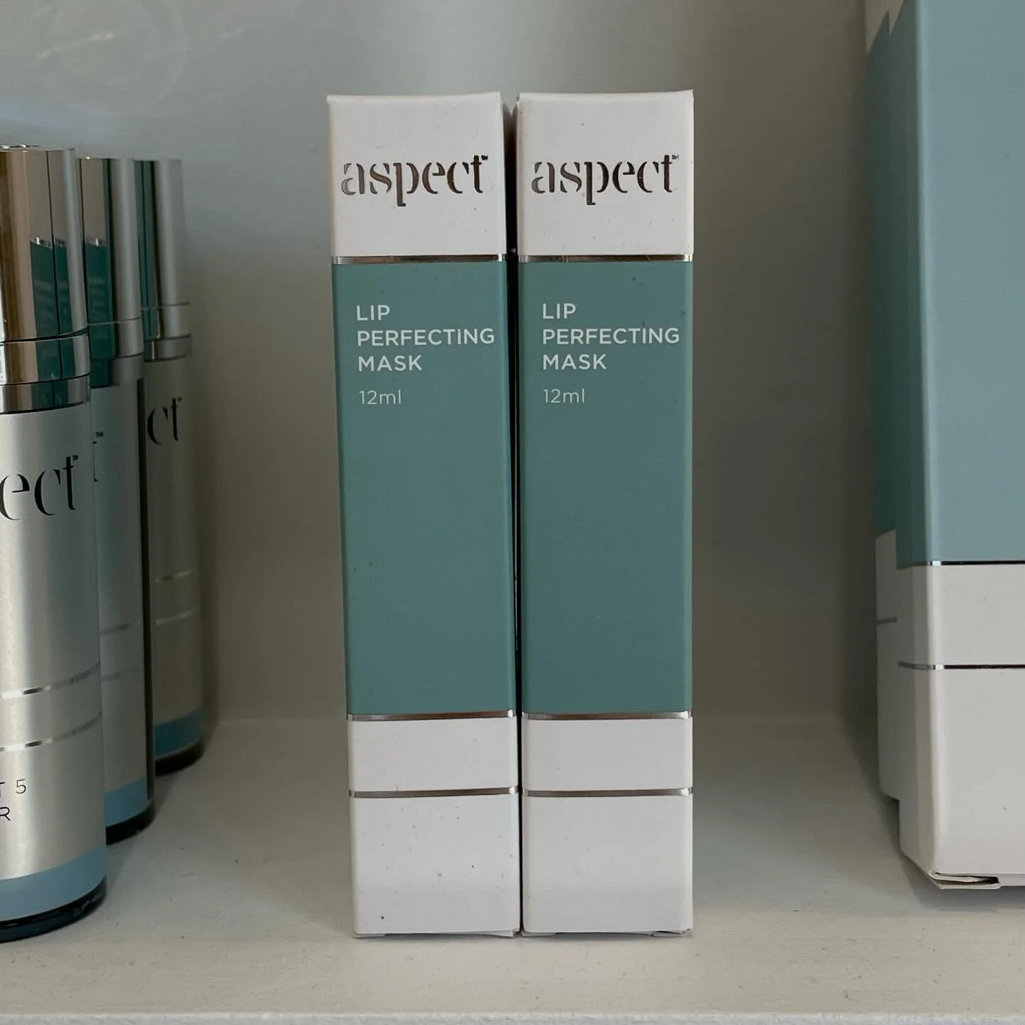 Just Landed! The NEW @aspectskin Lip Perfecting Mask for maximum hydration and instantly plump perfection!

This deluxe cosmeceutical lip mask delivers deep, long-term nourishment, reduces the appearance of vertical lip lines and instantly hydrates l