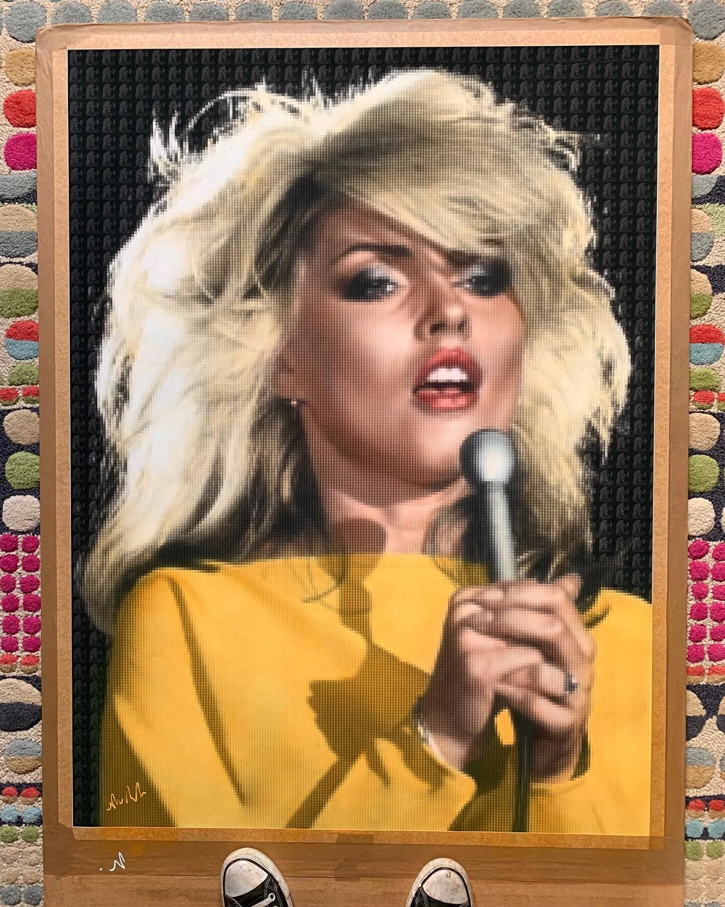 Here&rsquo;s my latest portrait of Debbie Harry. Please slide across to see the piece in more detail. This piece is available through Whitewall Galleries and Clarendon Fine Art. Hope you like! 
-
-
-
-

#debbieharry #blondie  #blondeshavemorefun  #ge